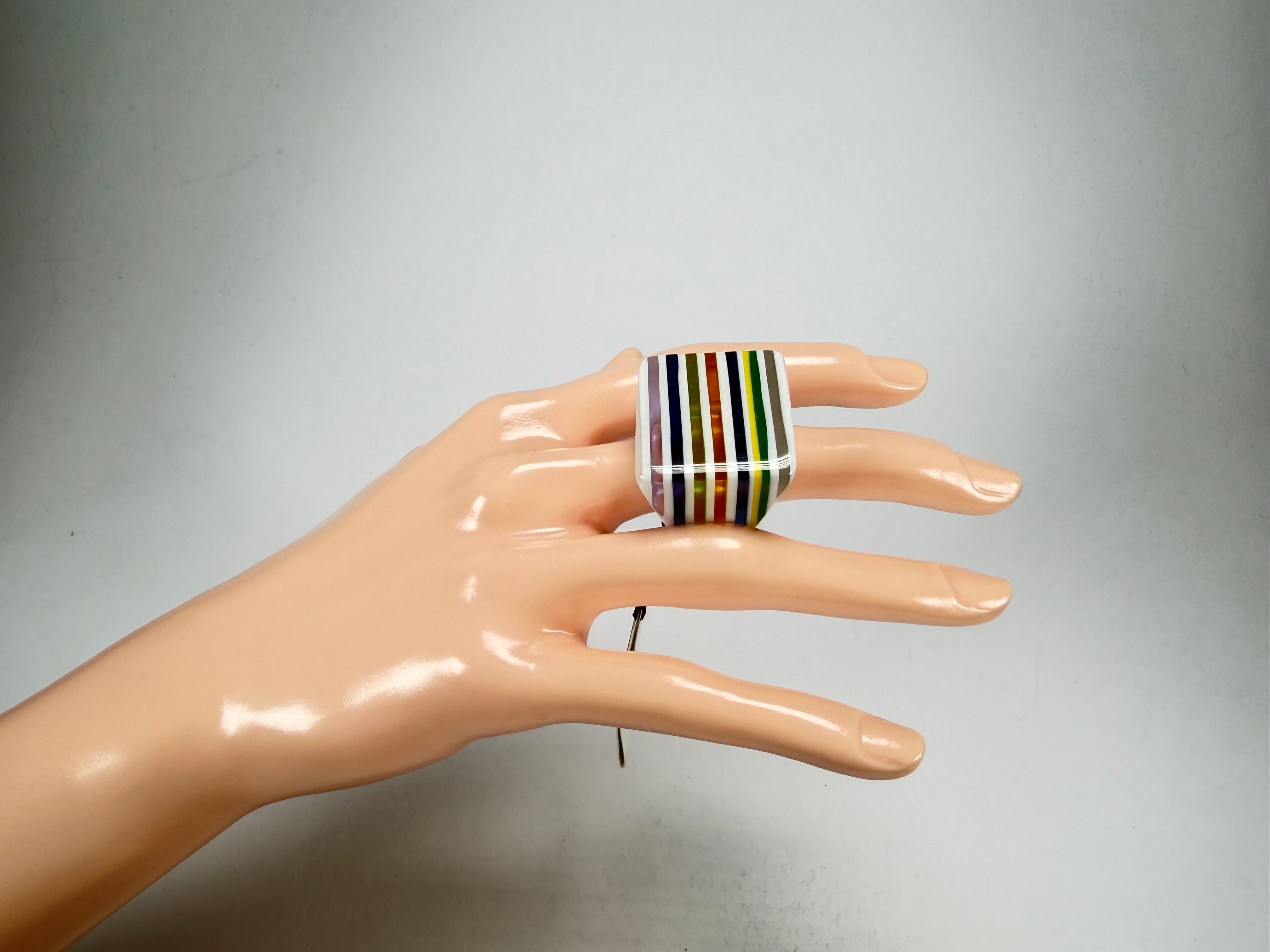 Sobral - Candy Pop "Fizz" Resin Ring ( 005400 ) - Size UK O / US 7.5