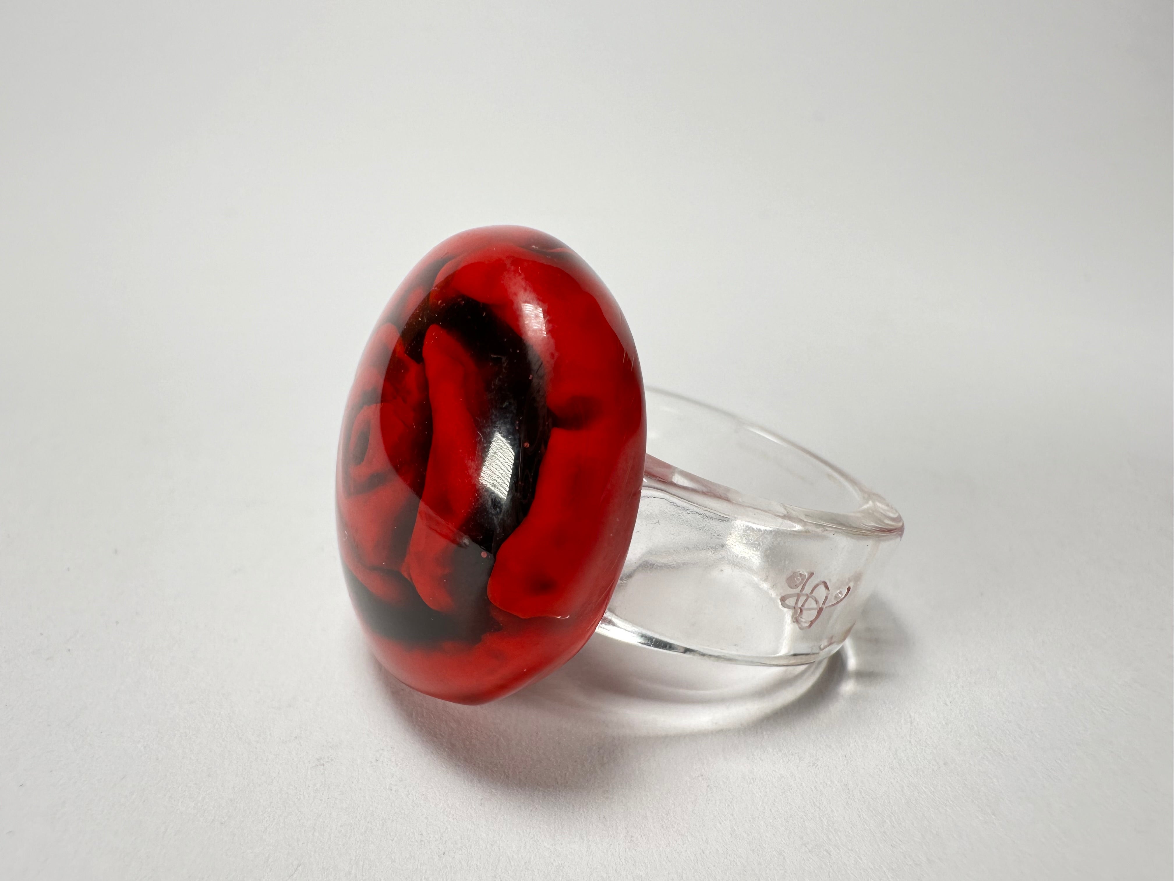 Sobral - Roses "Dukat" Resin Ring ( 004562 ) - Size UK T / US 9.5