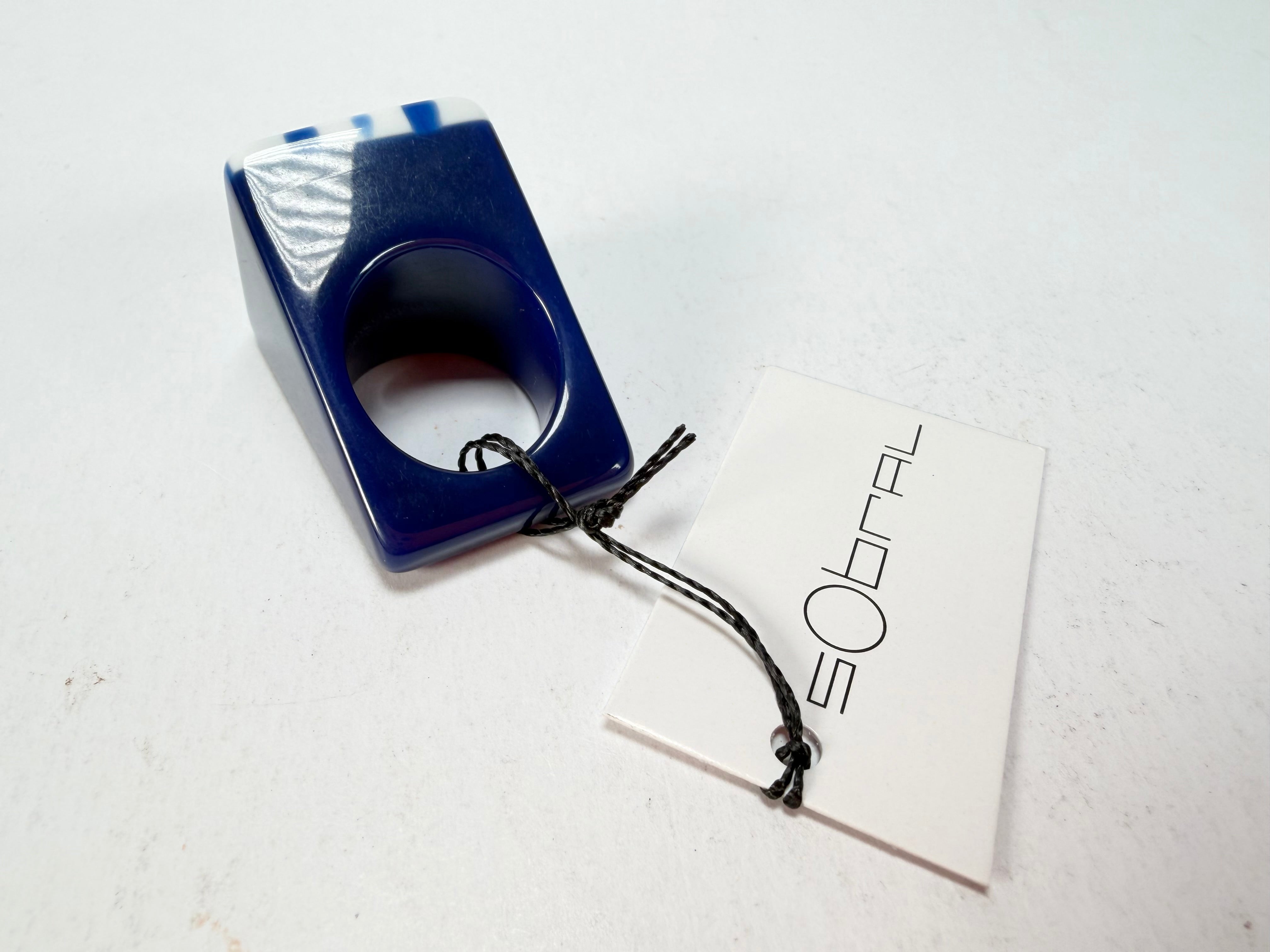 Sobral - Lisboa "Belém" Resin Ring ( 005478 ) - Size UK R / US 9
