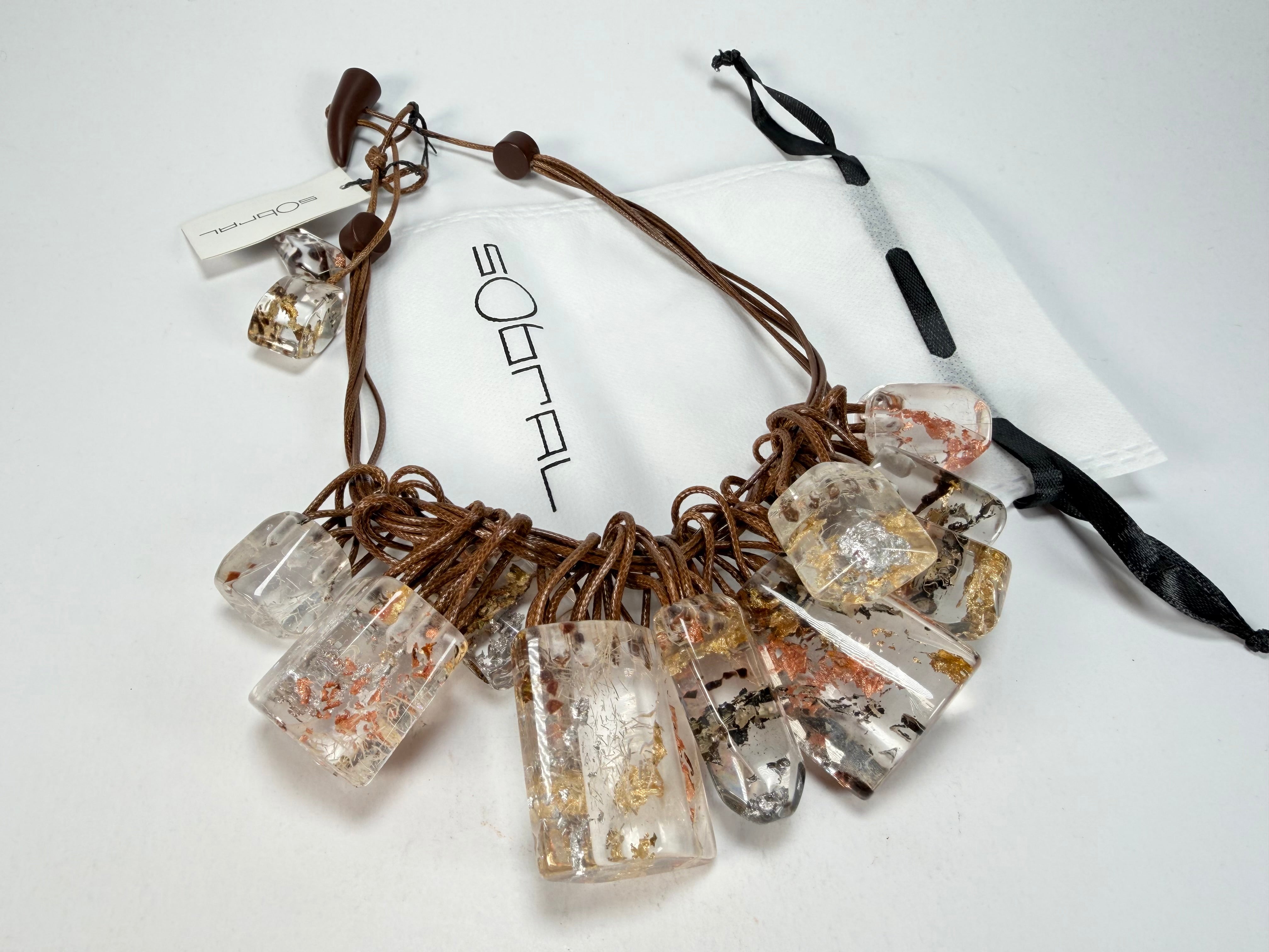 Sobral - Minas Gerais "Diamantina" Resin Necklace ( 005405 )