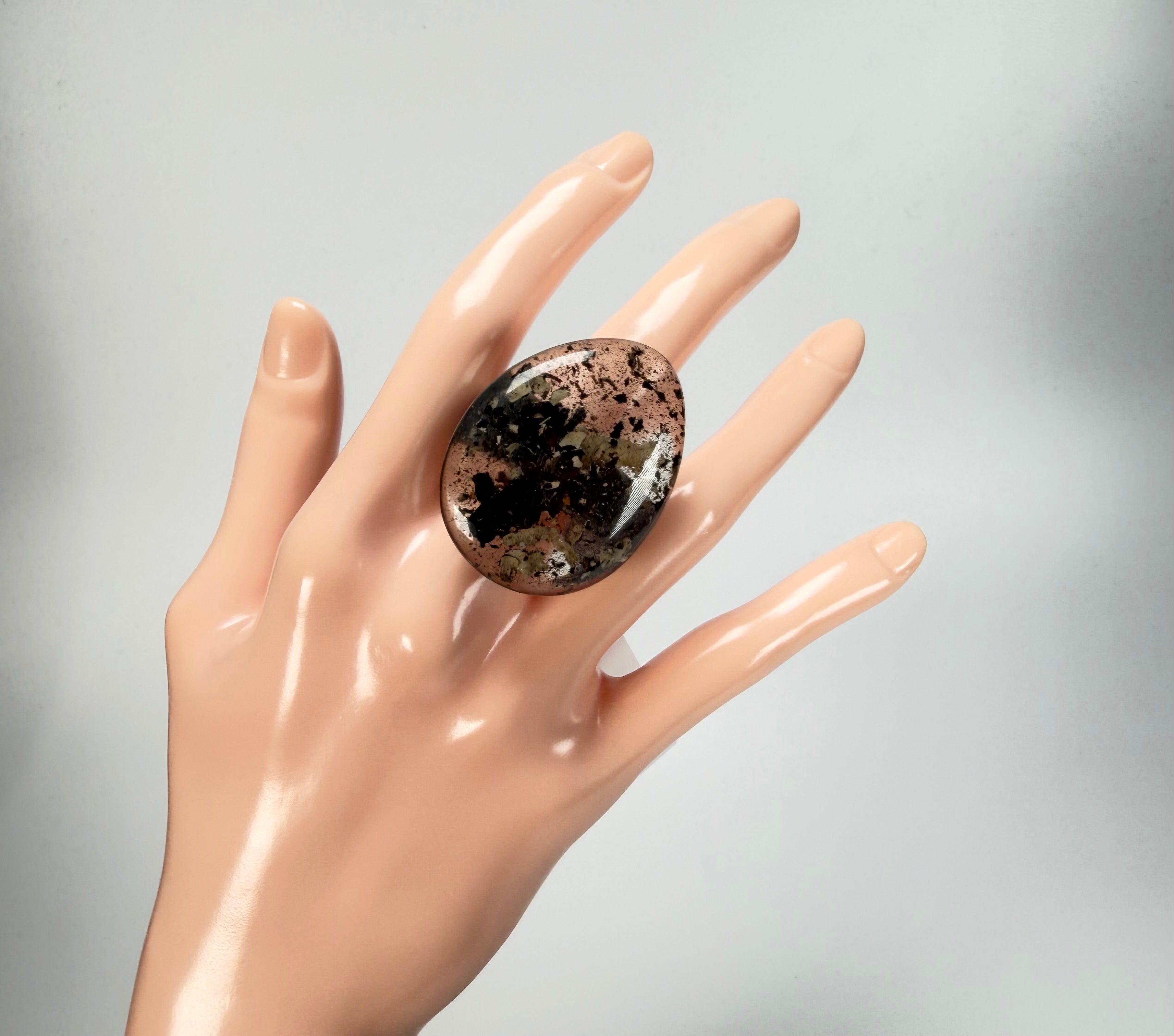 Sobral - Seweed "Poesia Efeito" Resin Ring ( 003597 ) - Size UK S / US 9