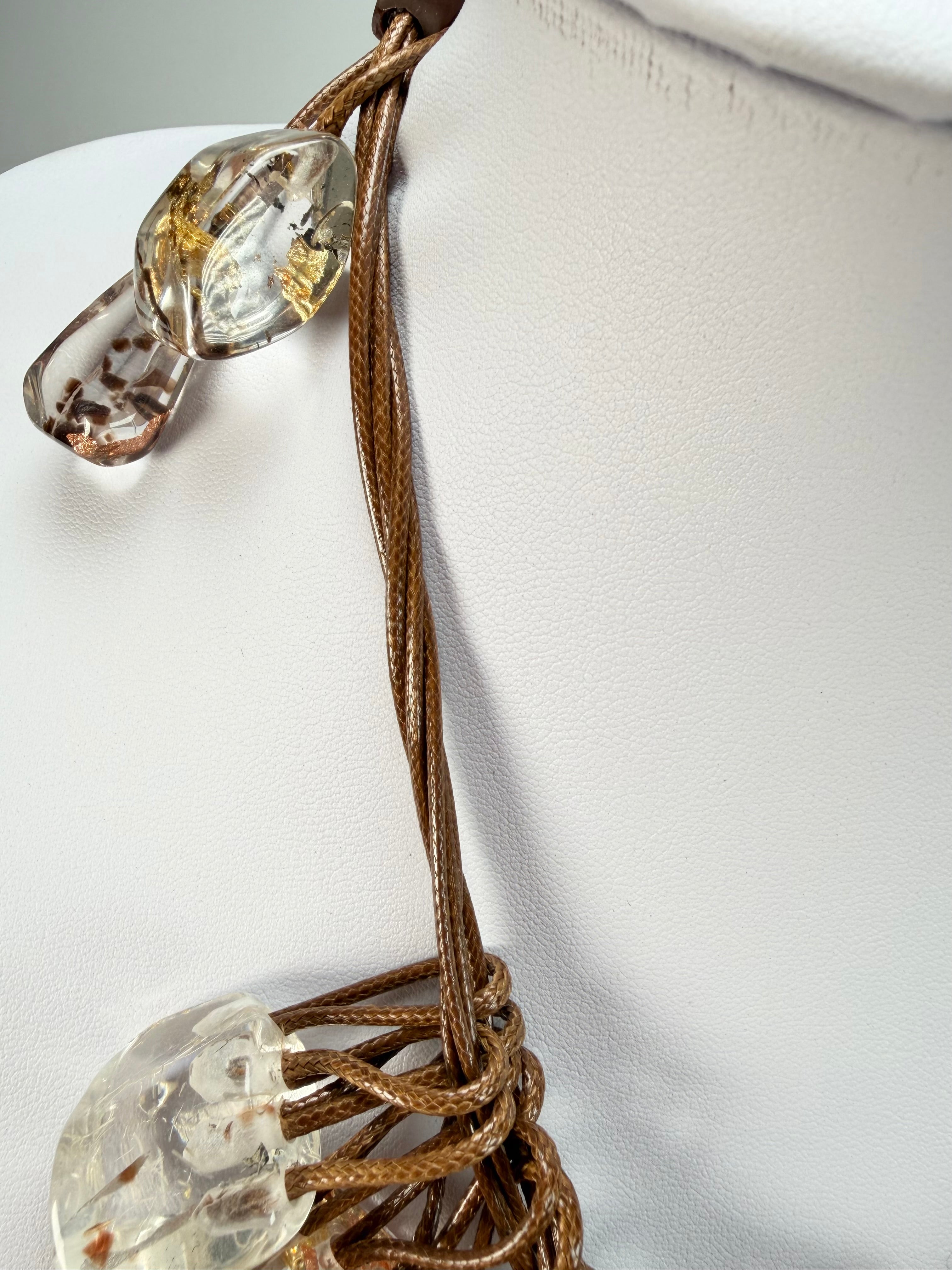 Sobral - Minas Gerais "Diamantina" Resin Necklace ( 005405 )