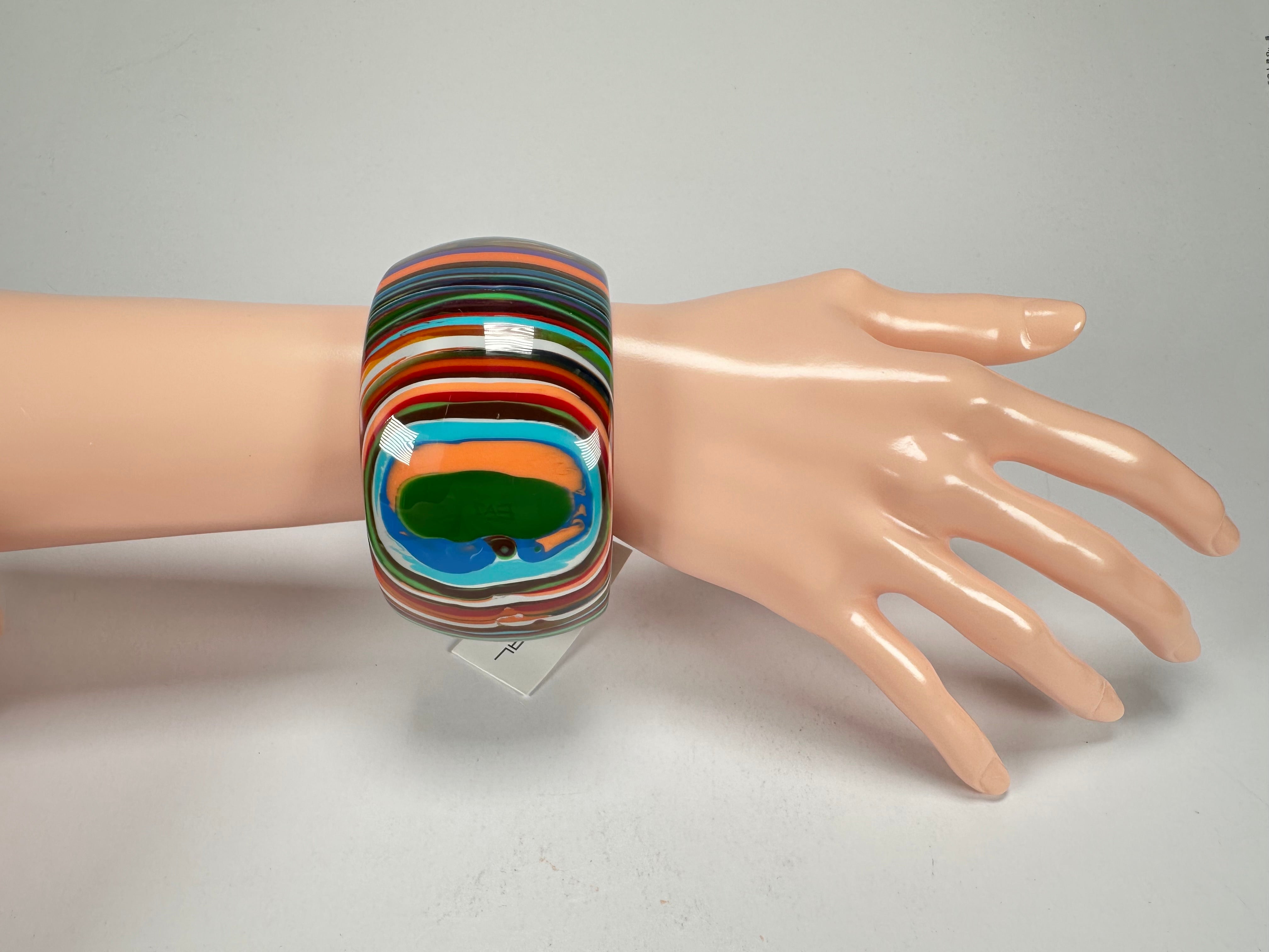 Sobral - Pop Art "PB 50" Solid Resin Bangle ( 000932 )
