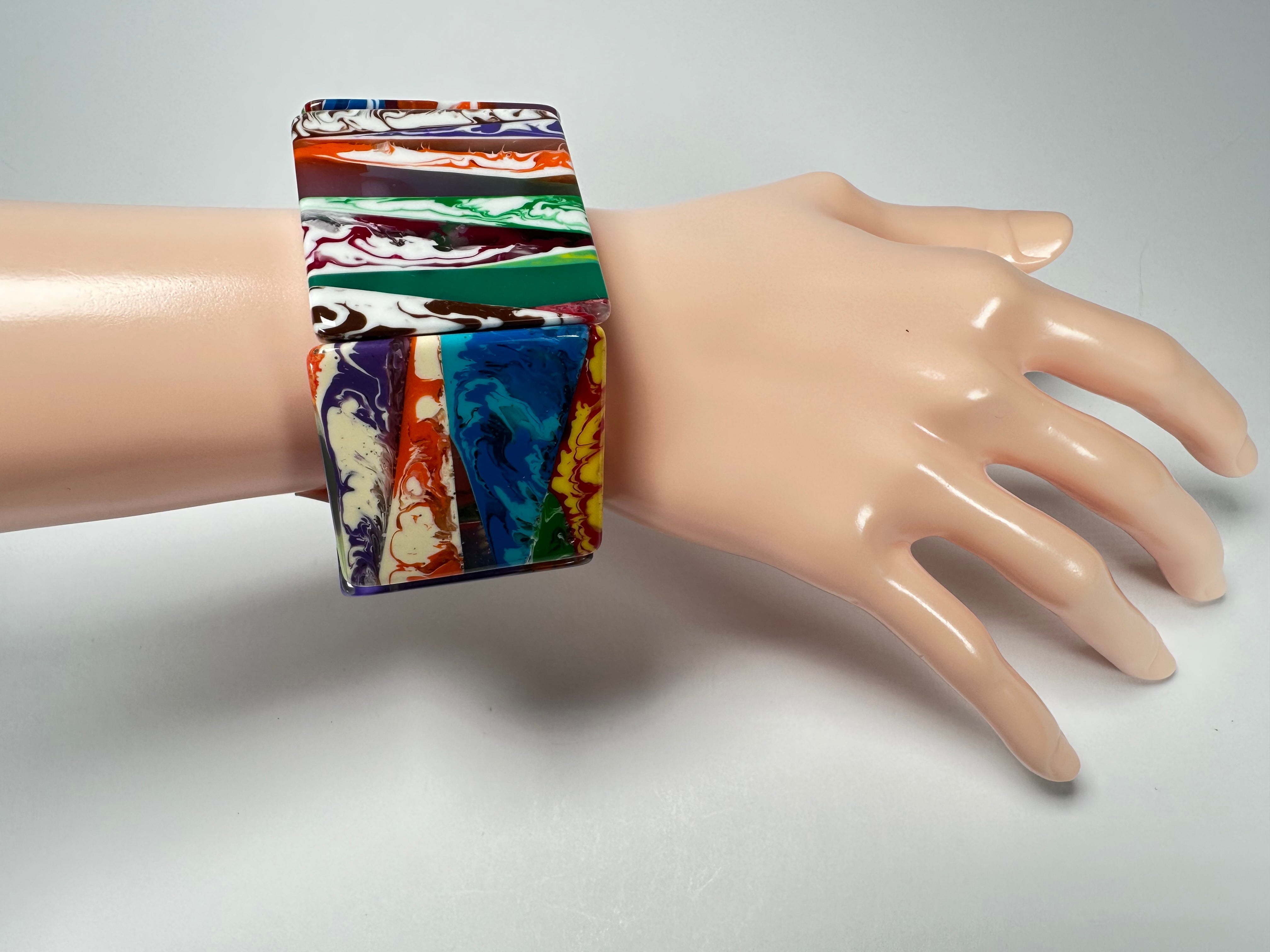 Sobral - Multi-Colour "Mery Onda" Elasticated Resin Bracelet ( 004575 )