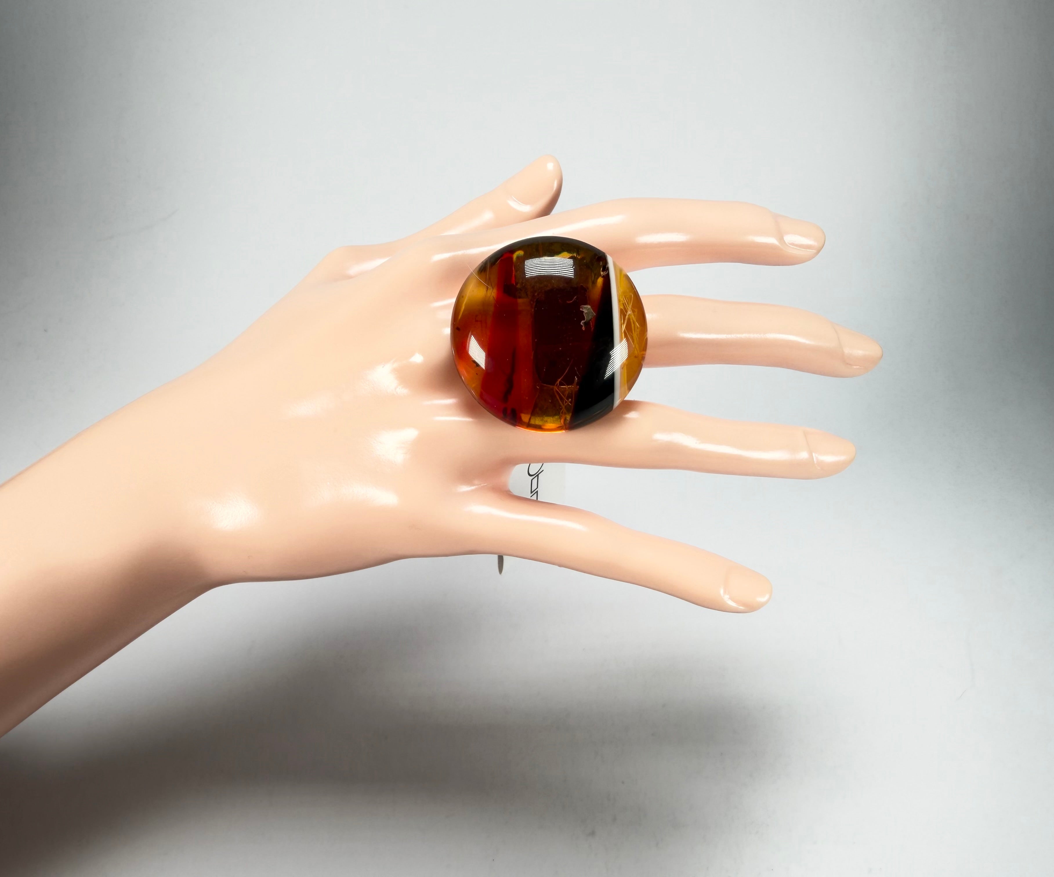 Sobral - Eco Amber "Onda" Resin Ring ( 005324 ) - Size UK N  / US 6.5