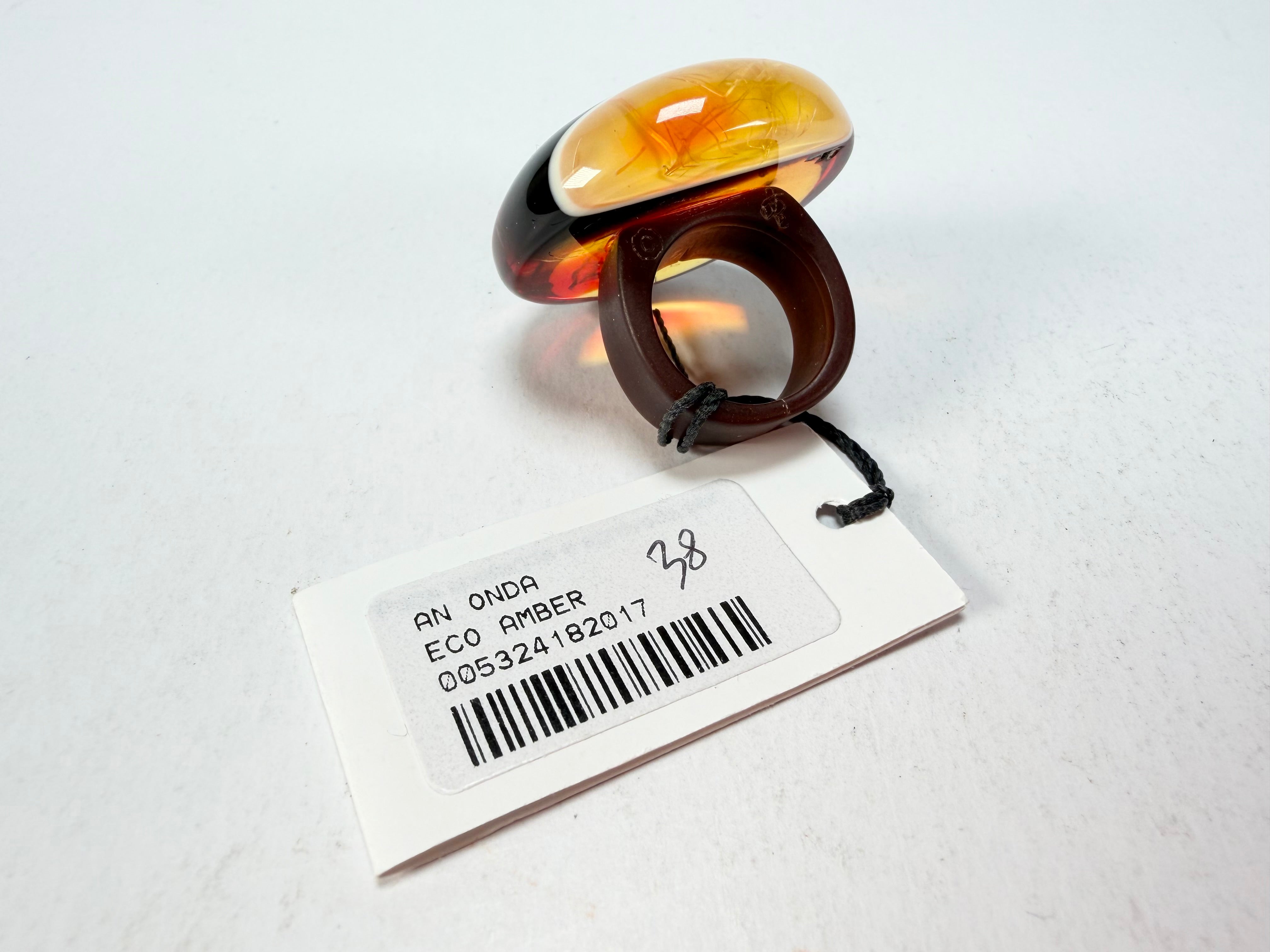 Sobral - Eco Amber "Onda" Resin Ring ( 005324 ) - Size UK N  / US 6.5