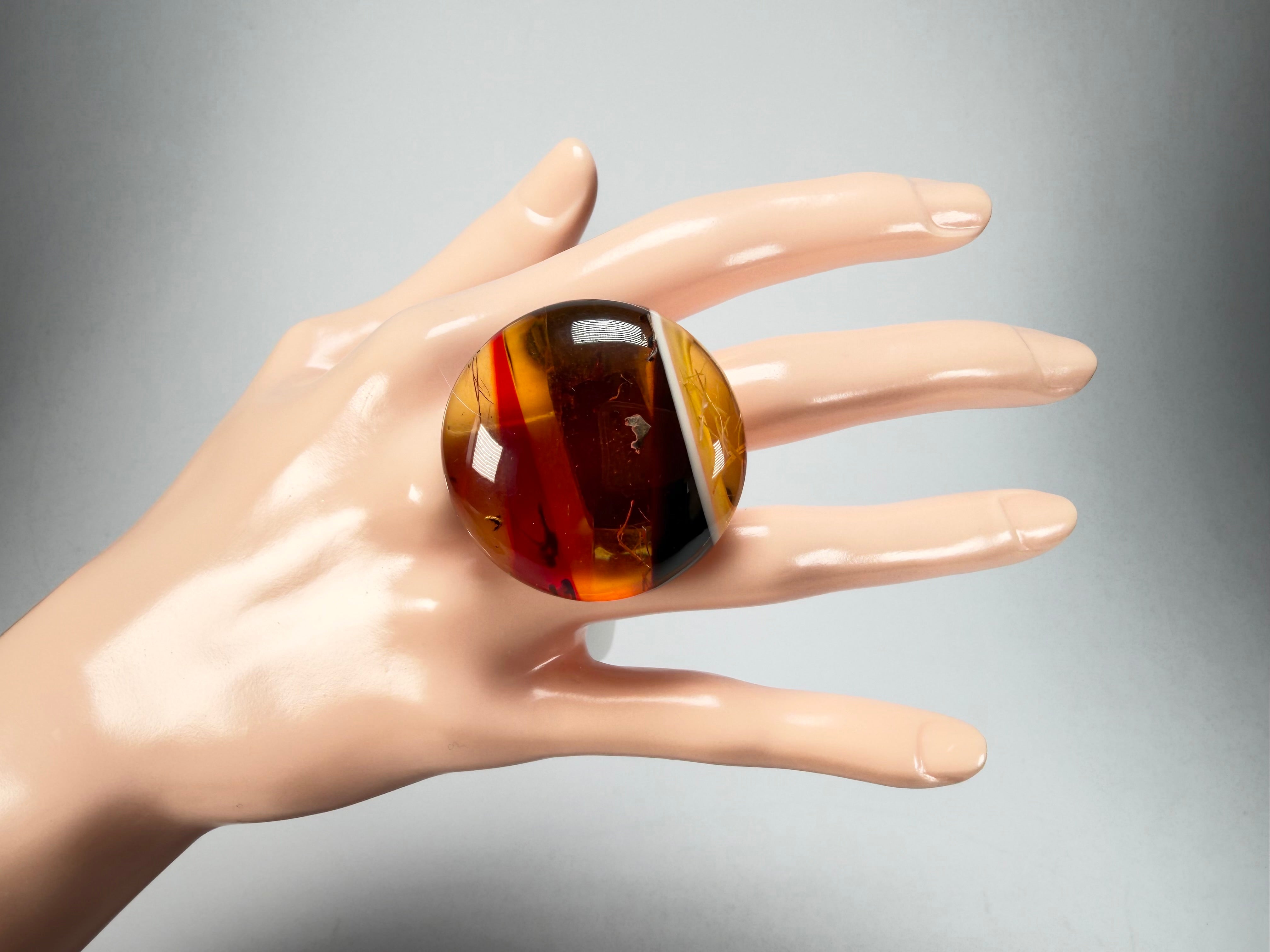 Sobral - Eco Amber "Onda" Resin Ring ( 005324 ) - Size UK N  / US 6.5