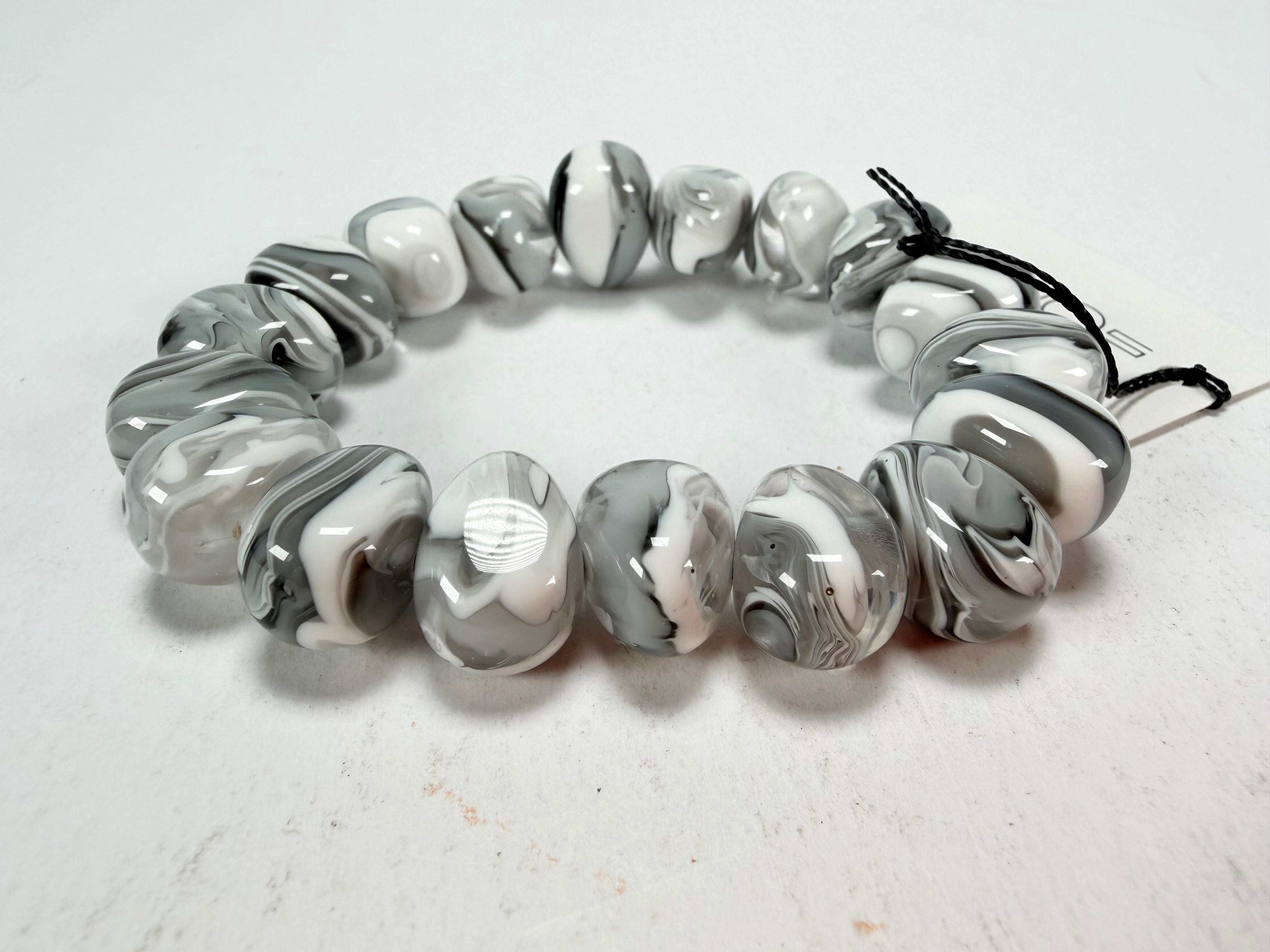 Sobral - Onda Gelo "Mini Pebbles" Studio Creation Elasticated Resin Bracelet ( 000000 )