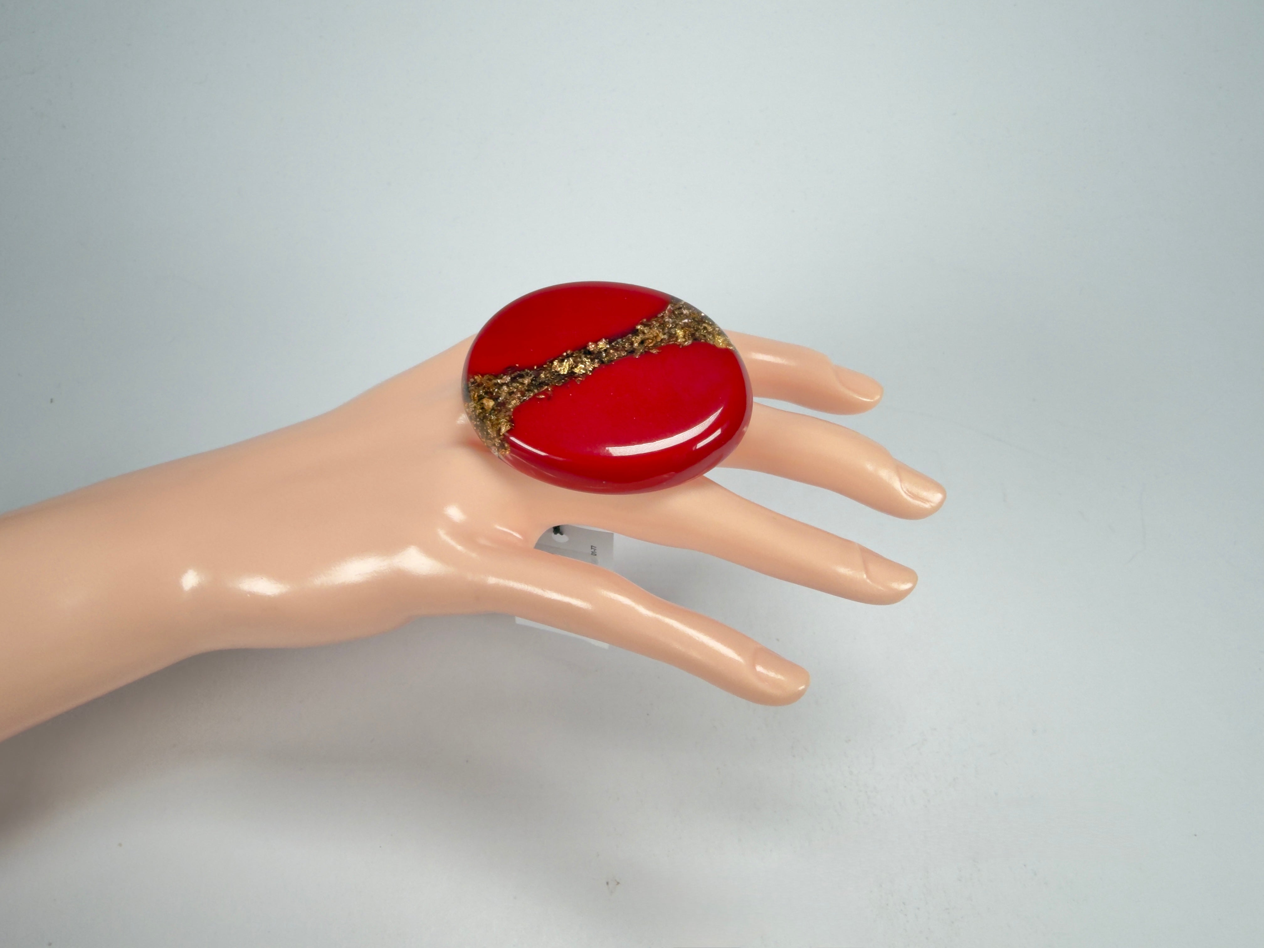 Sobral - Metalique "Munique" Orlando Red Resin Ring ( 005145 ) - Size UK N / 7 US