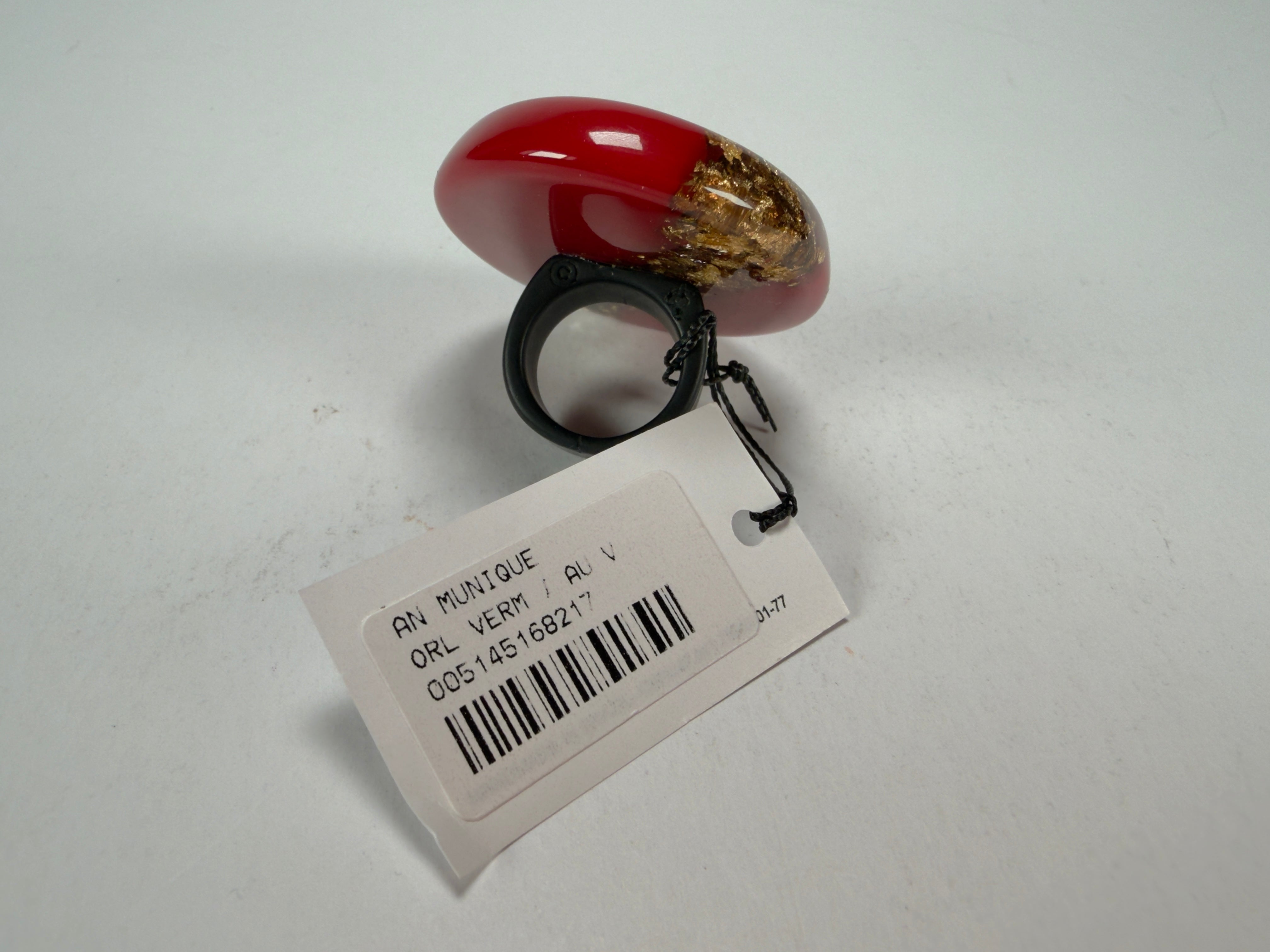 Sobral - Metalique "Munique" Orlando Red Resin Ring ( 005145 ) - Size UK N / 7 US