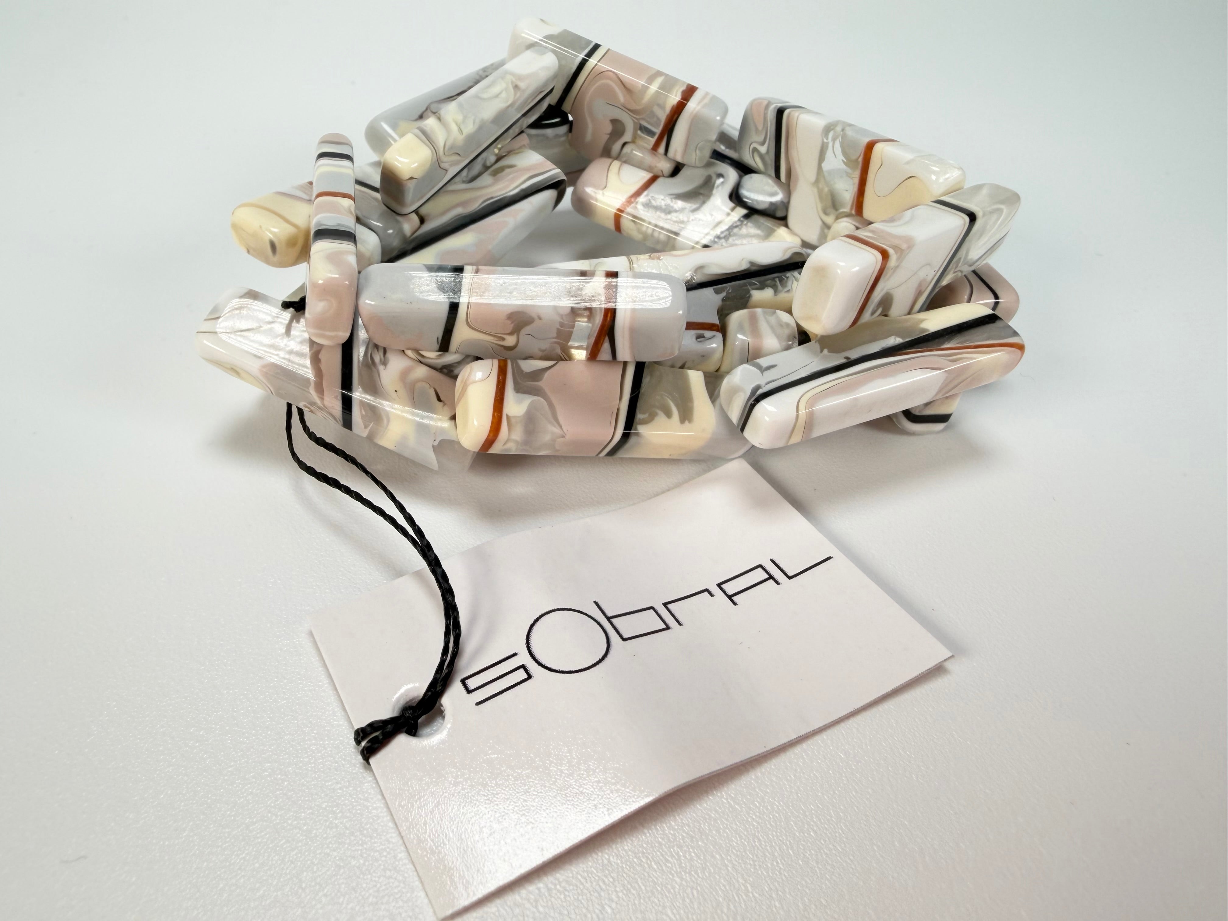 Sobral - Lágrima D'or "1WJP" Elasticated Resin Bracelet ( 003882 )