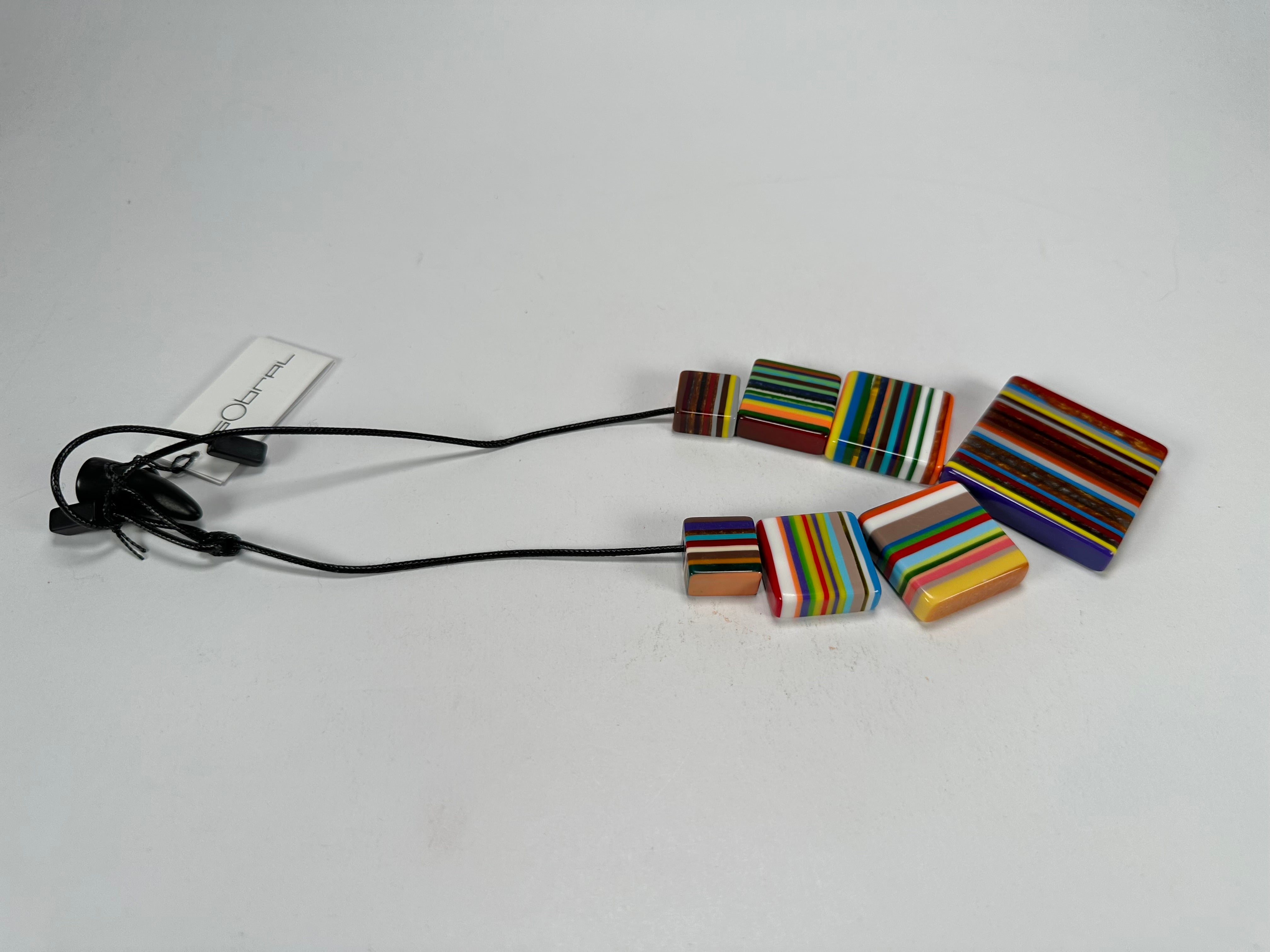 Sobral - Pop Art "Jackson" Resin Necklace ( 004295 )