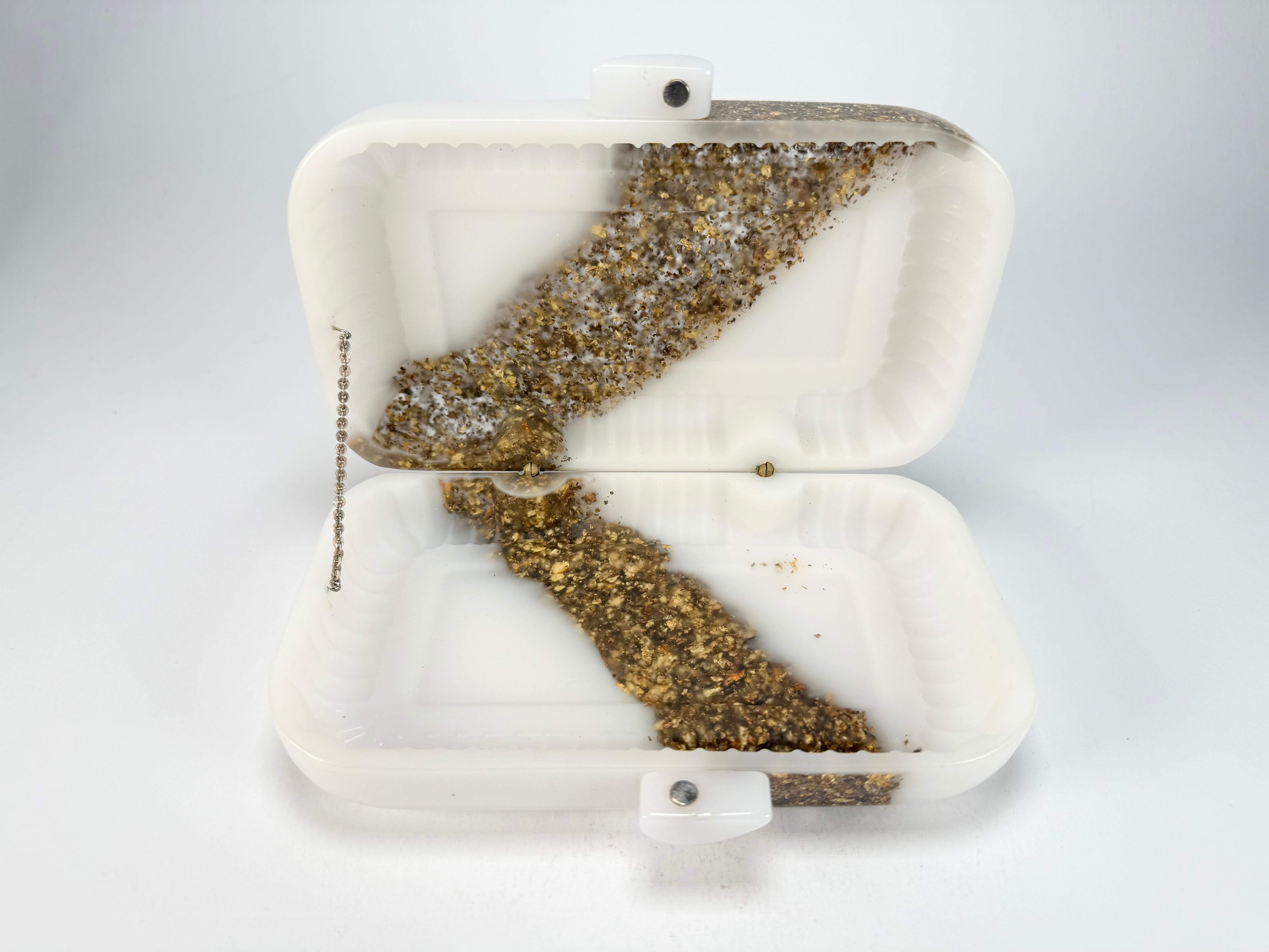 Sobral - Metalique "Linda Purse" Orlando White & Gold Resin Clutch Bag ( 005290 )