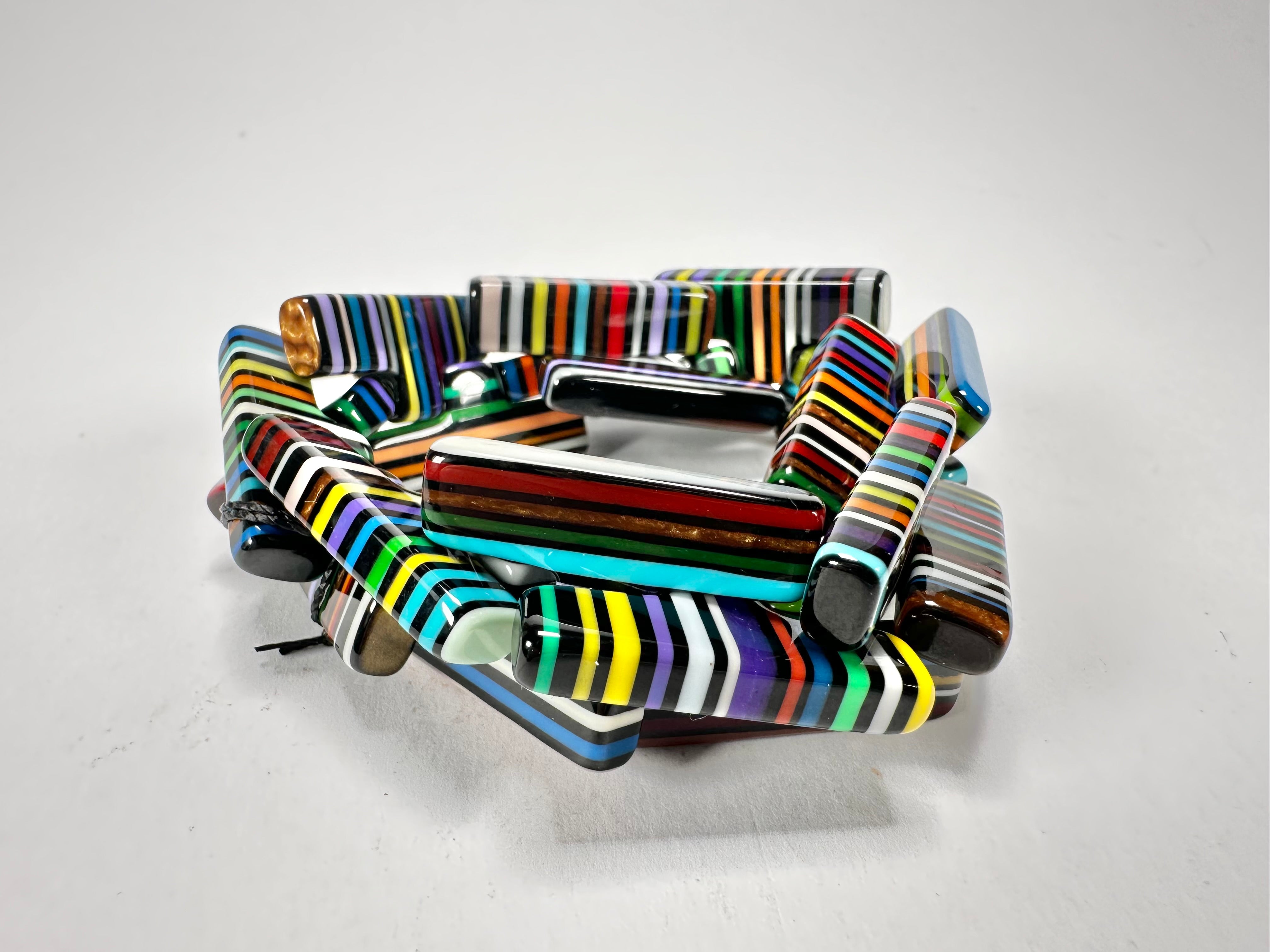 Sobral - Pop Art Noite "1WJP" Elasticated Resin Bracelet ( 003882 )