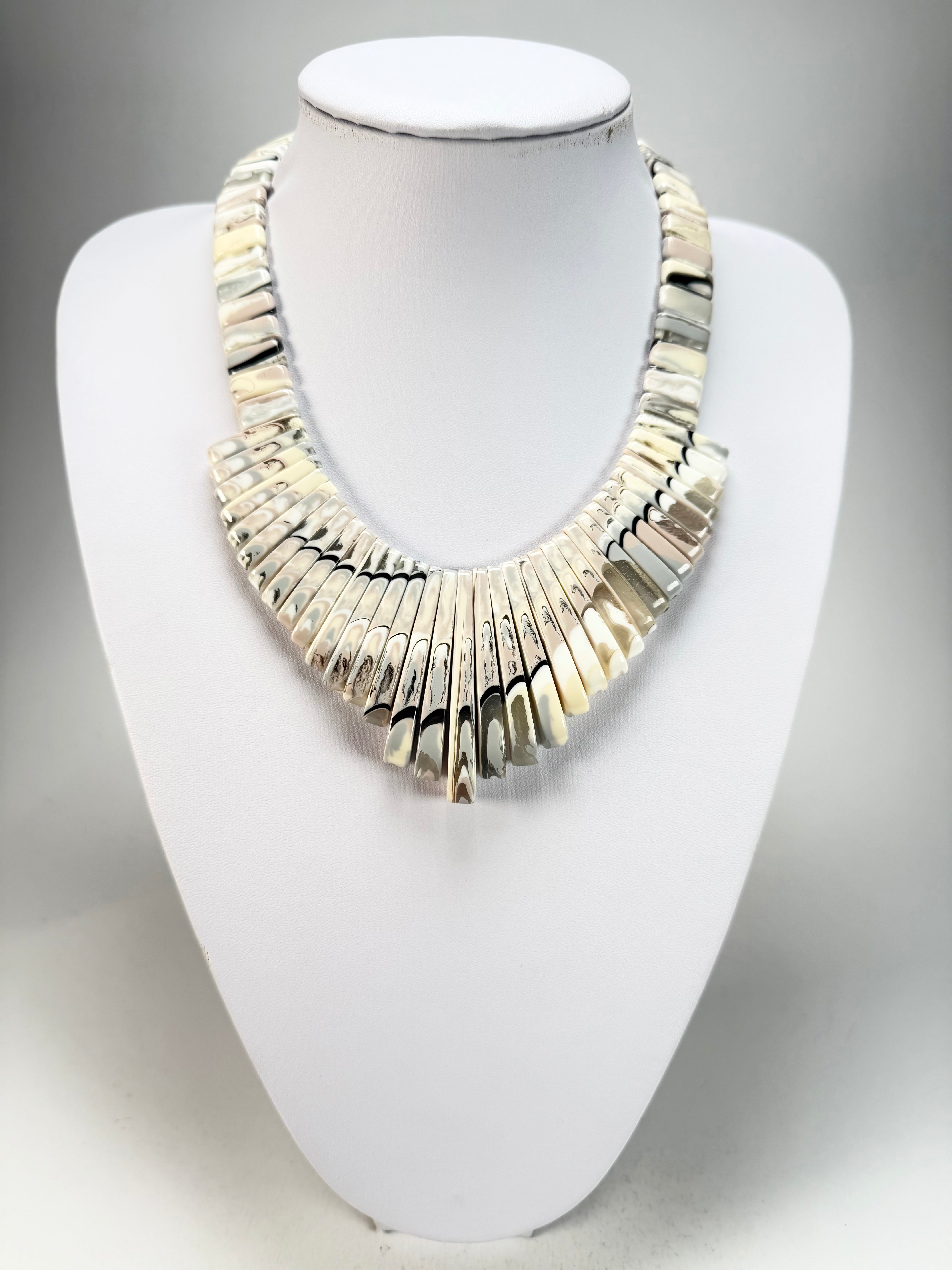 Sobral - Lágrima D'or "Tupi" Resin Necklace ( 004853 )