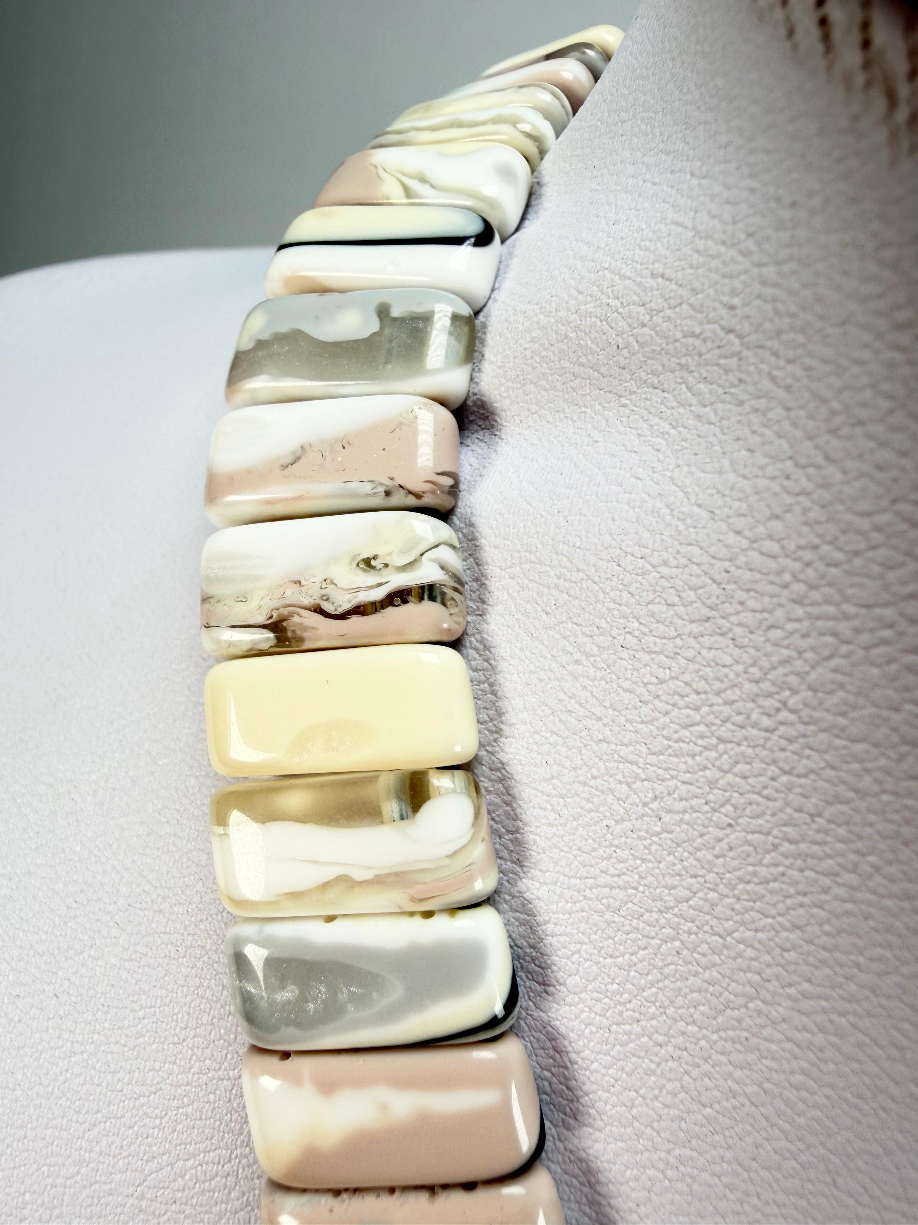 Sobral - Lágrima D'or "Tupi" Resin Necklace ( 004853 )