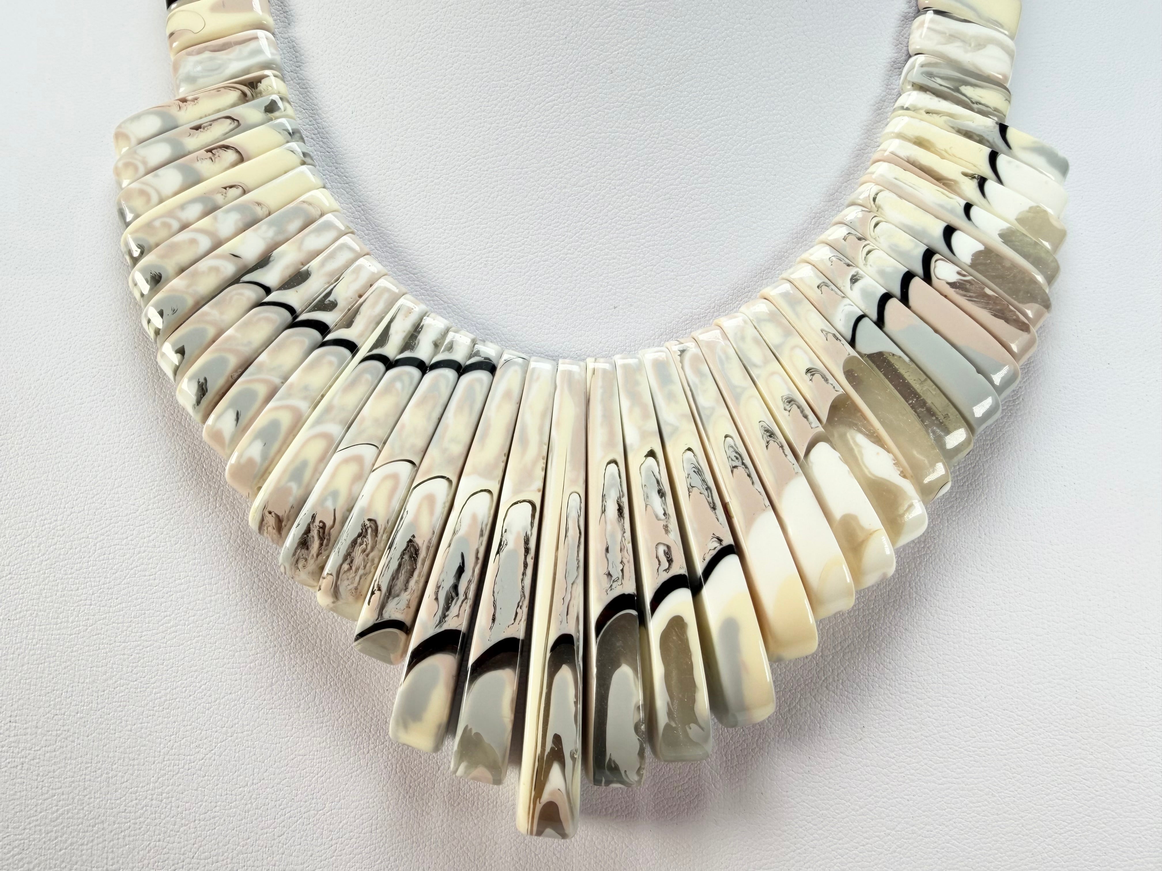 Sobral - Lágrima D'or "Tupi" Resin Necklace ( 004853 )