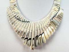Sobral - Lágrima D'or "Tupi" Resin Necklace ( 004853 )