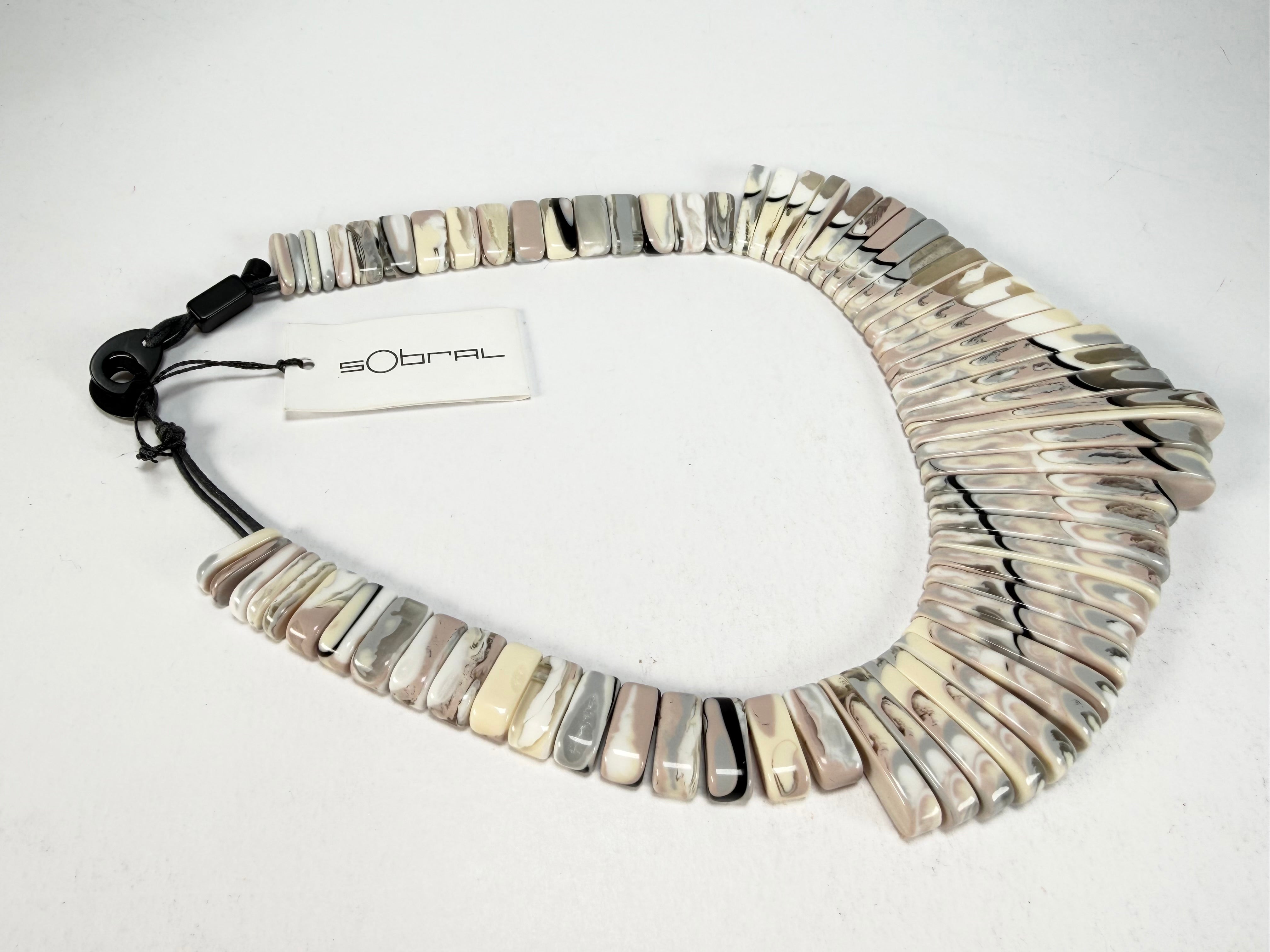 Sobral - Lágrima D'or "Tupi" Resin Necklace ( 004853 )