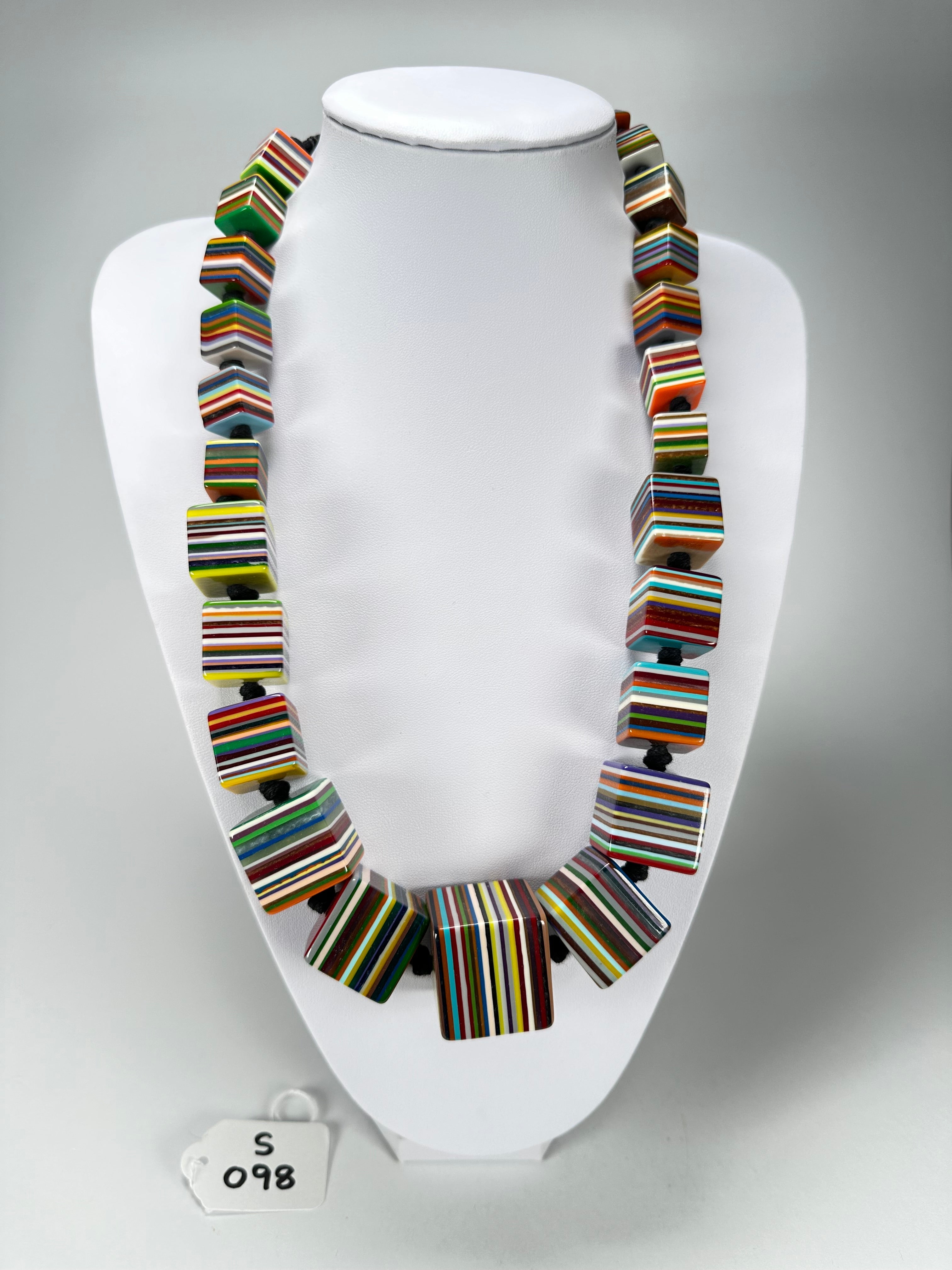 Sobral - Pop Art "K" Multi Cubes Resin Necklace ( 003624 )