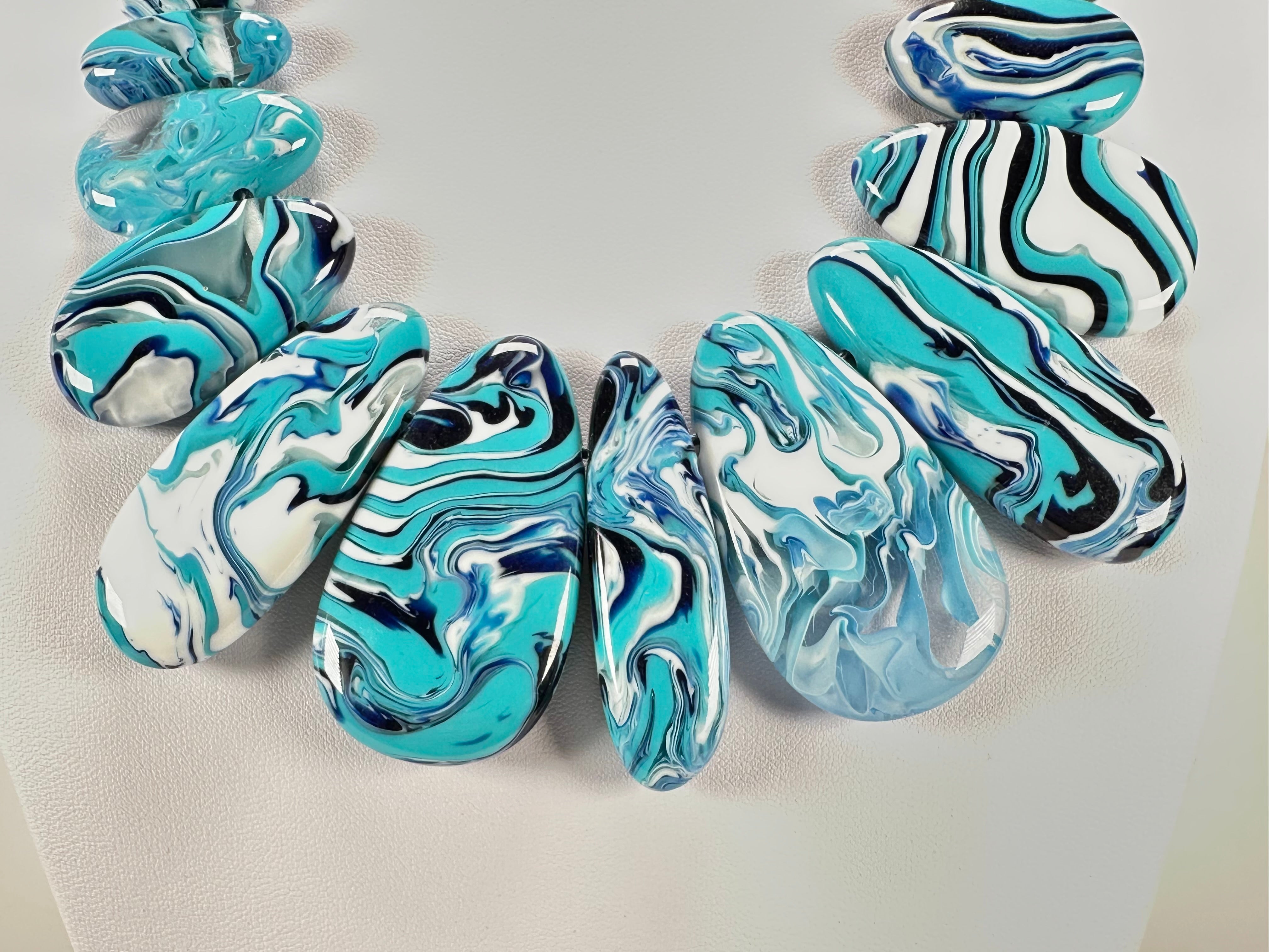 Sobral - Onda "Marou" Resin Necklace ( 005422 )