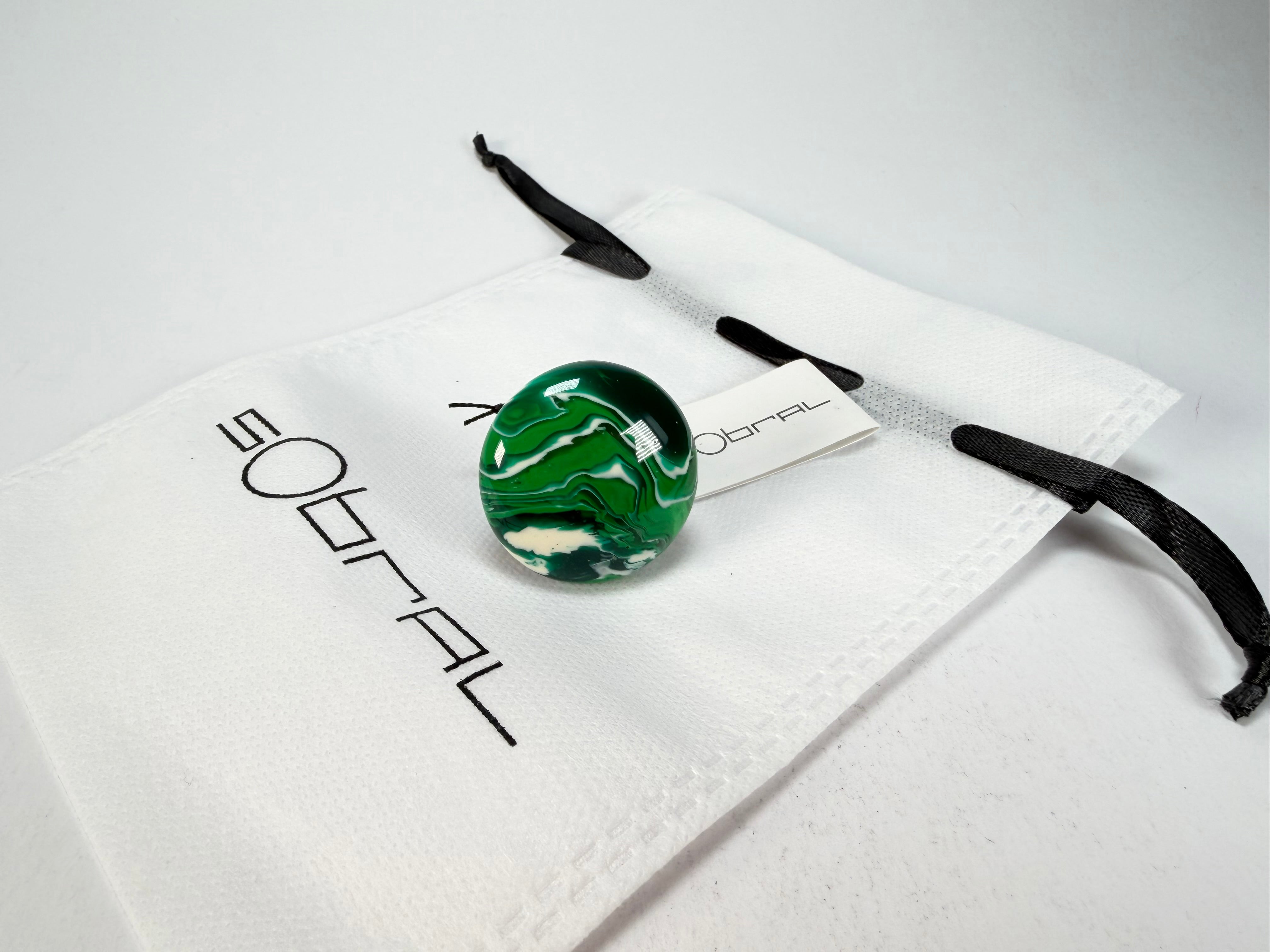 Sobral - Onda Verde "Onda Circle" Green Resin Ring ( 005324 ) - Size UK N / US 7