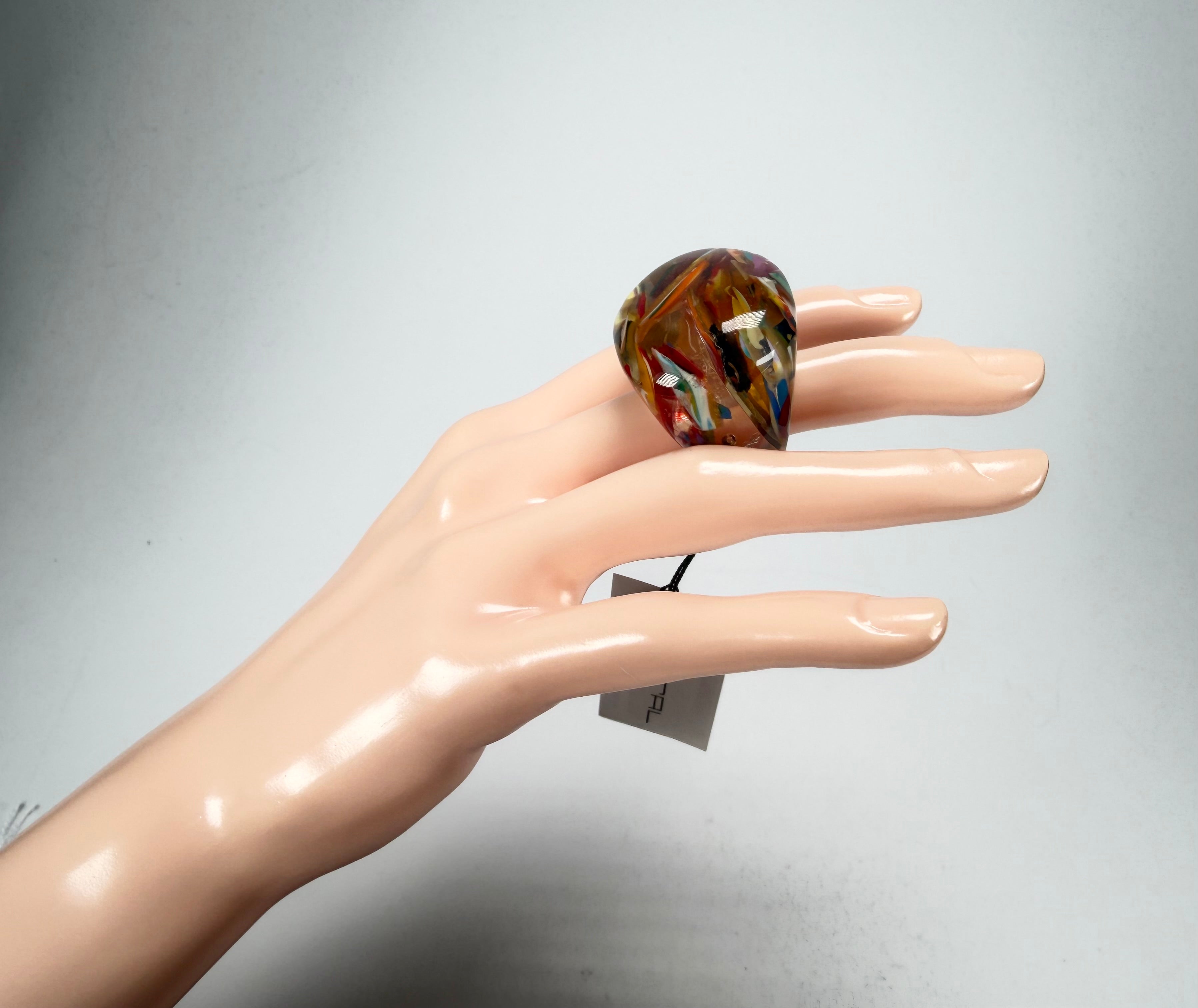 Sobral - Baru "Mares" Resin Ring ( 005417 ) - Size UK R / US 8.5