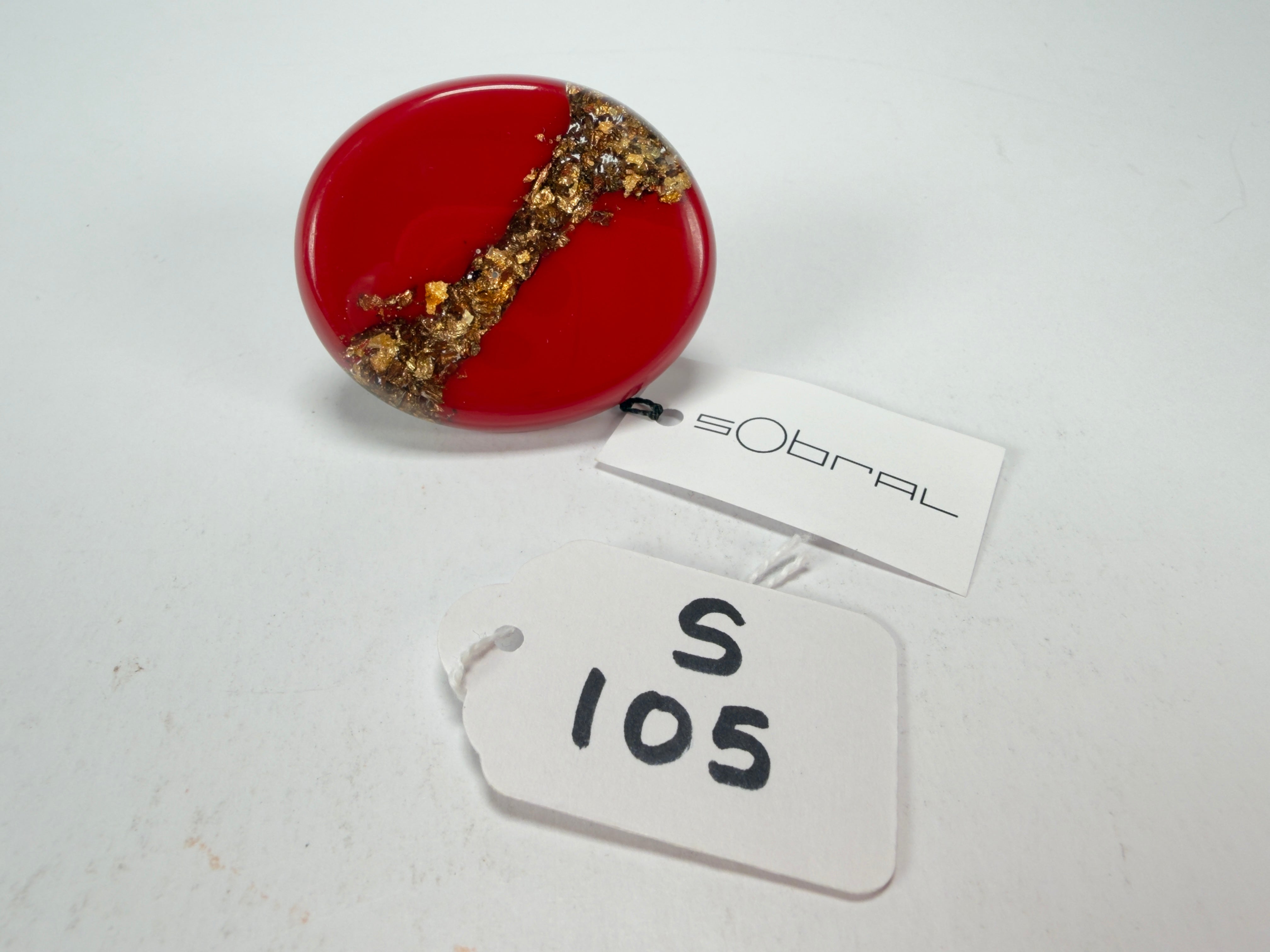 Sobral - Metalique "Munique" Orlando Red Resin Ring ( 005145 ) - Size UK N / 7 US