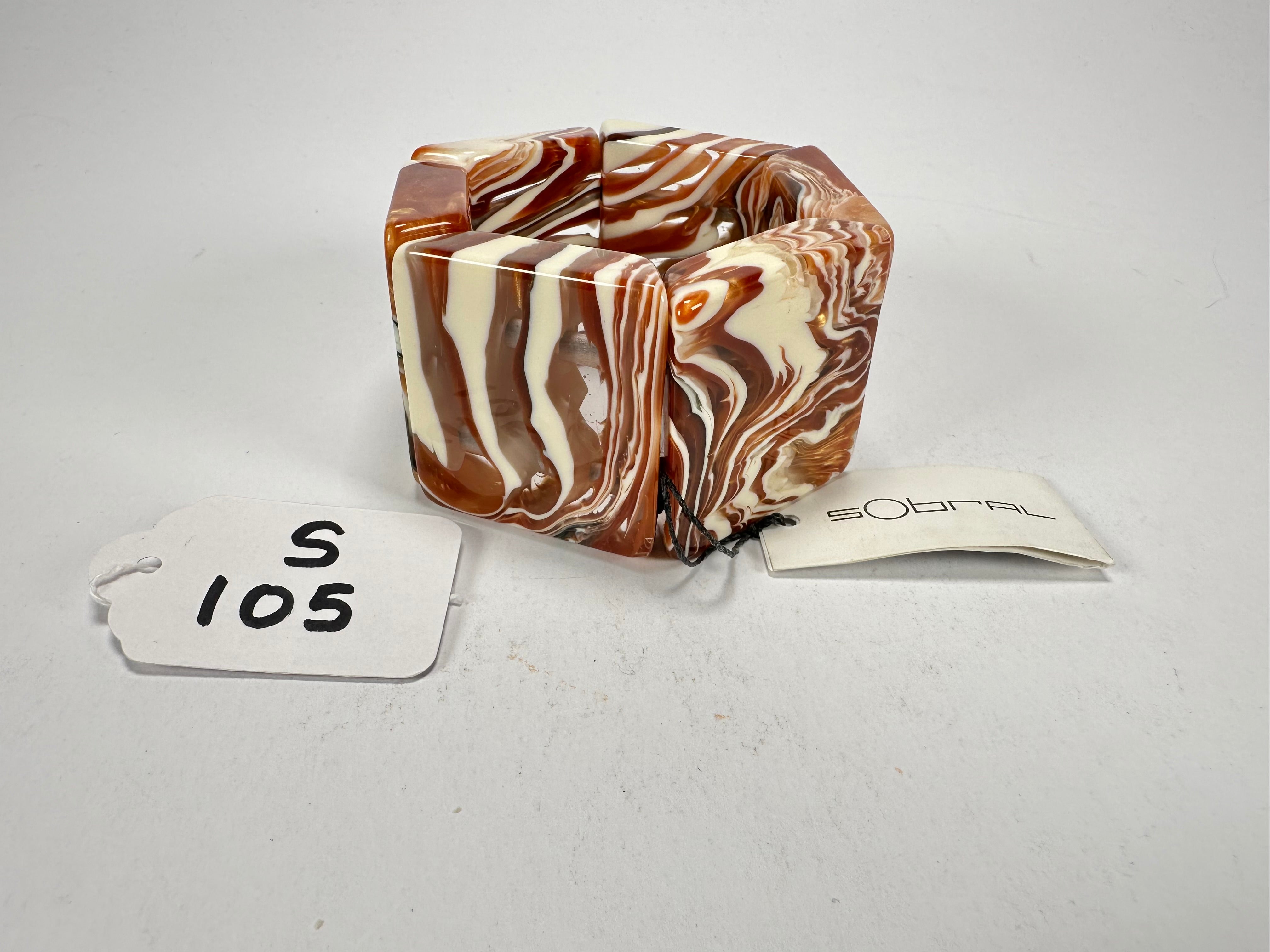 Sobral - Carmelo "Mery" Onda Creme Resin Bracelet ( 004575 )