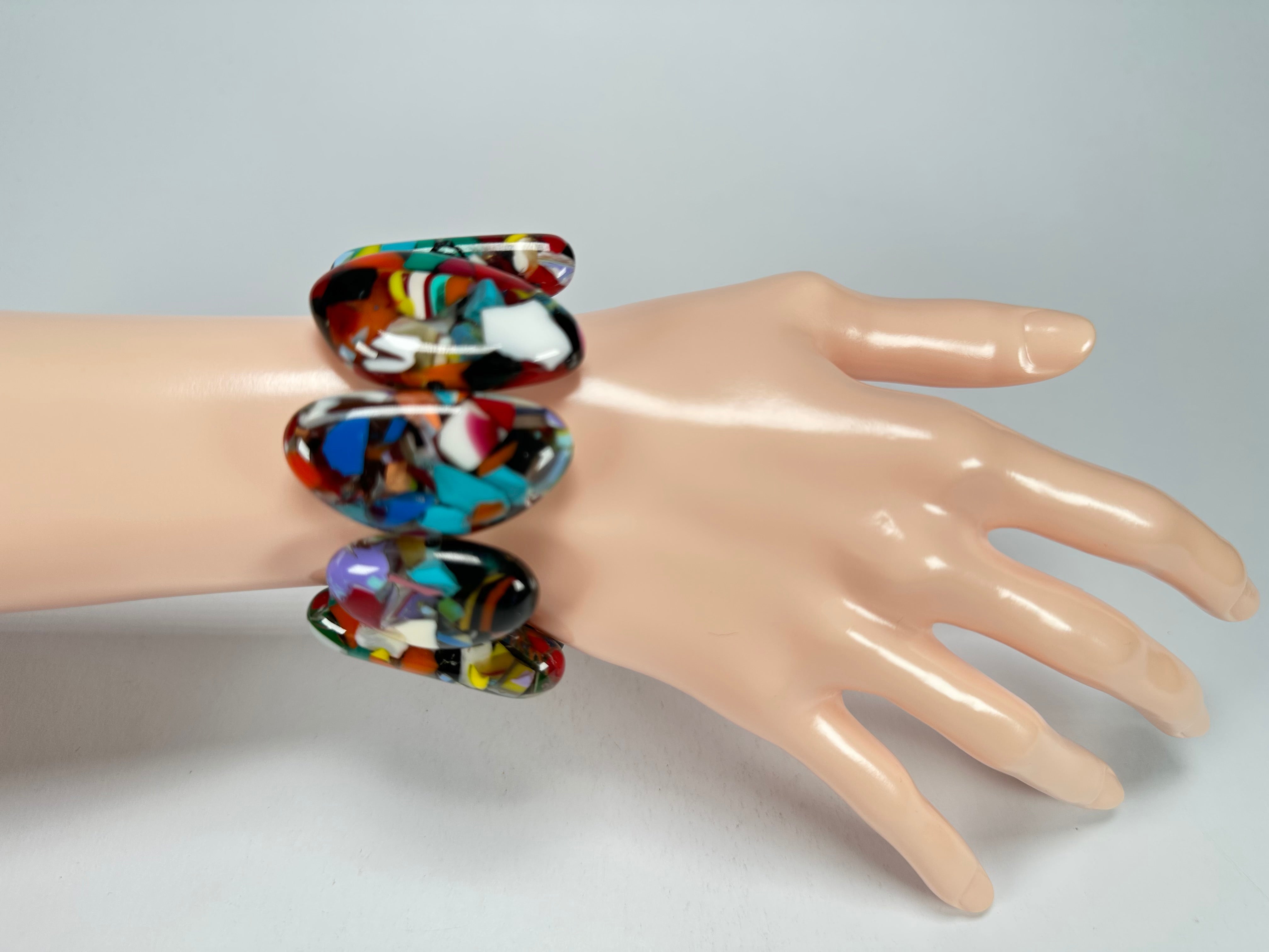 Sobral - Caillou Cristal "Onda" Elasticated Resin Bracelet ( 005329 )