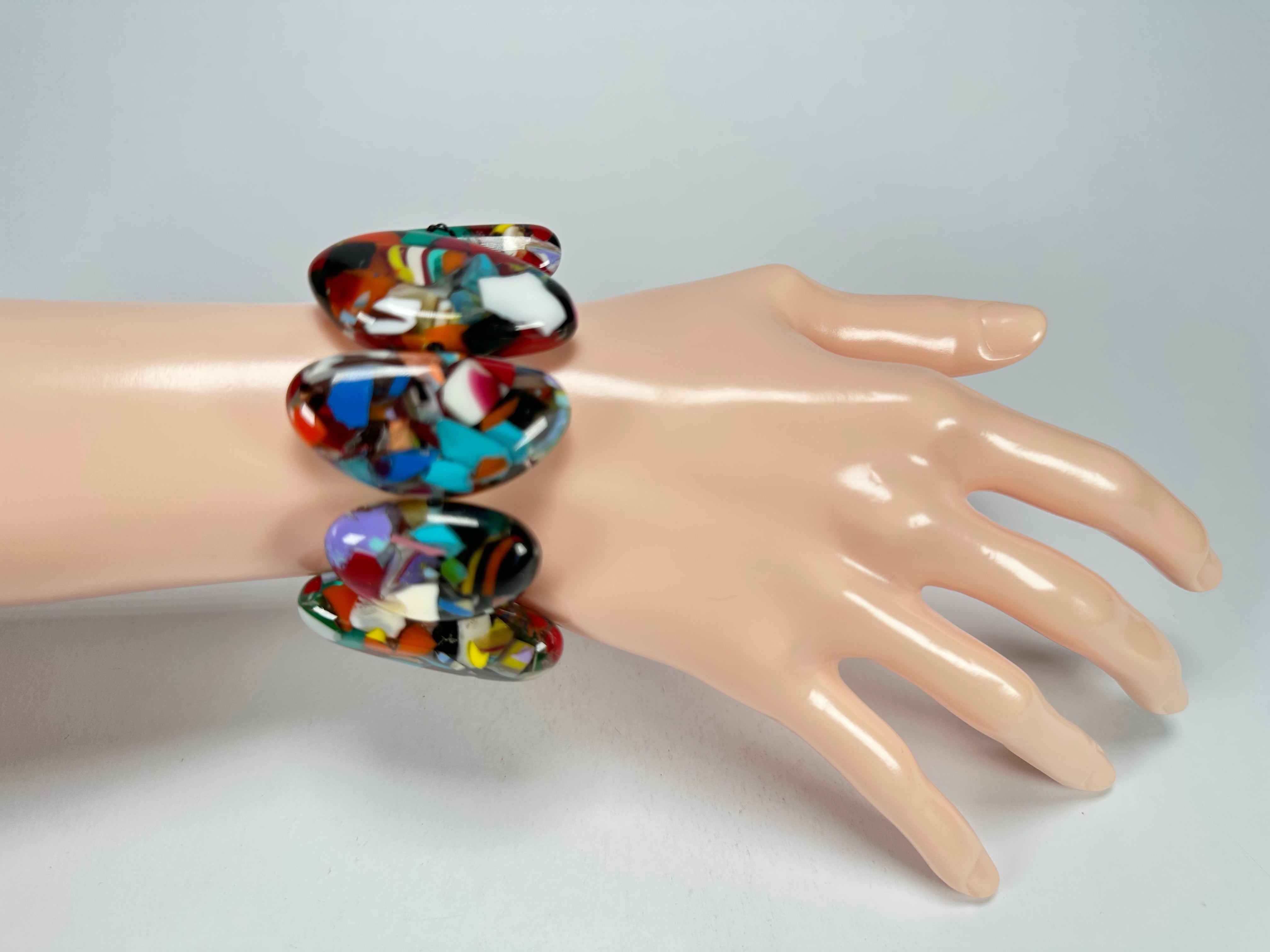 Sobral - Caillou Cristal "Onda" Elasticated Resin Bracelet ( 005329 )