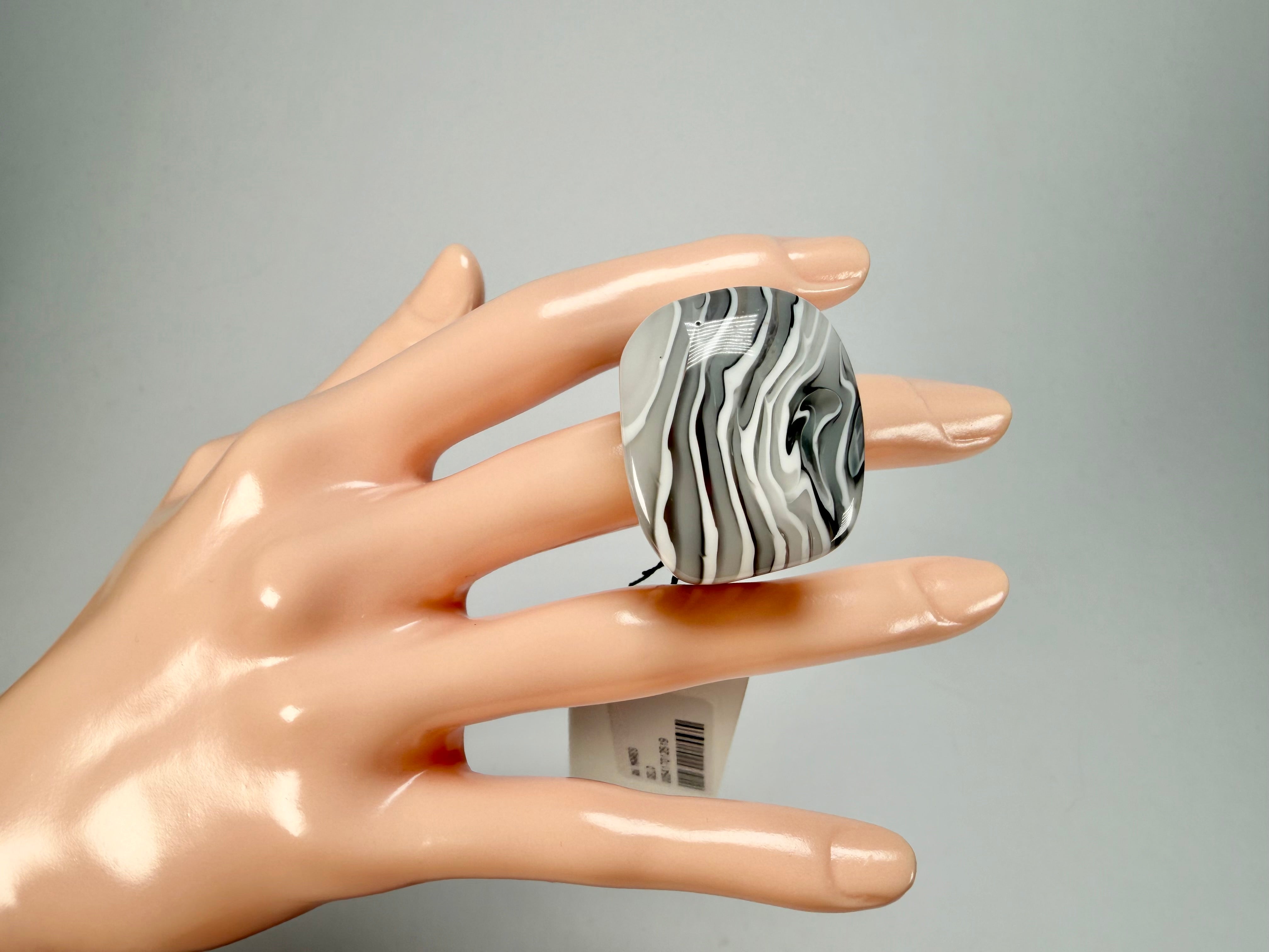 Sobral - Onda Gelo "Mares" Resin Ring ( 005417 ) - Size UK S / US 9