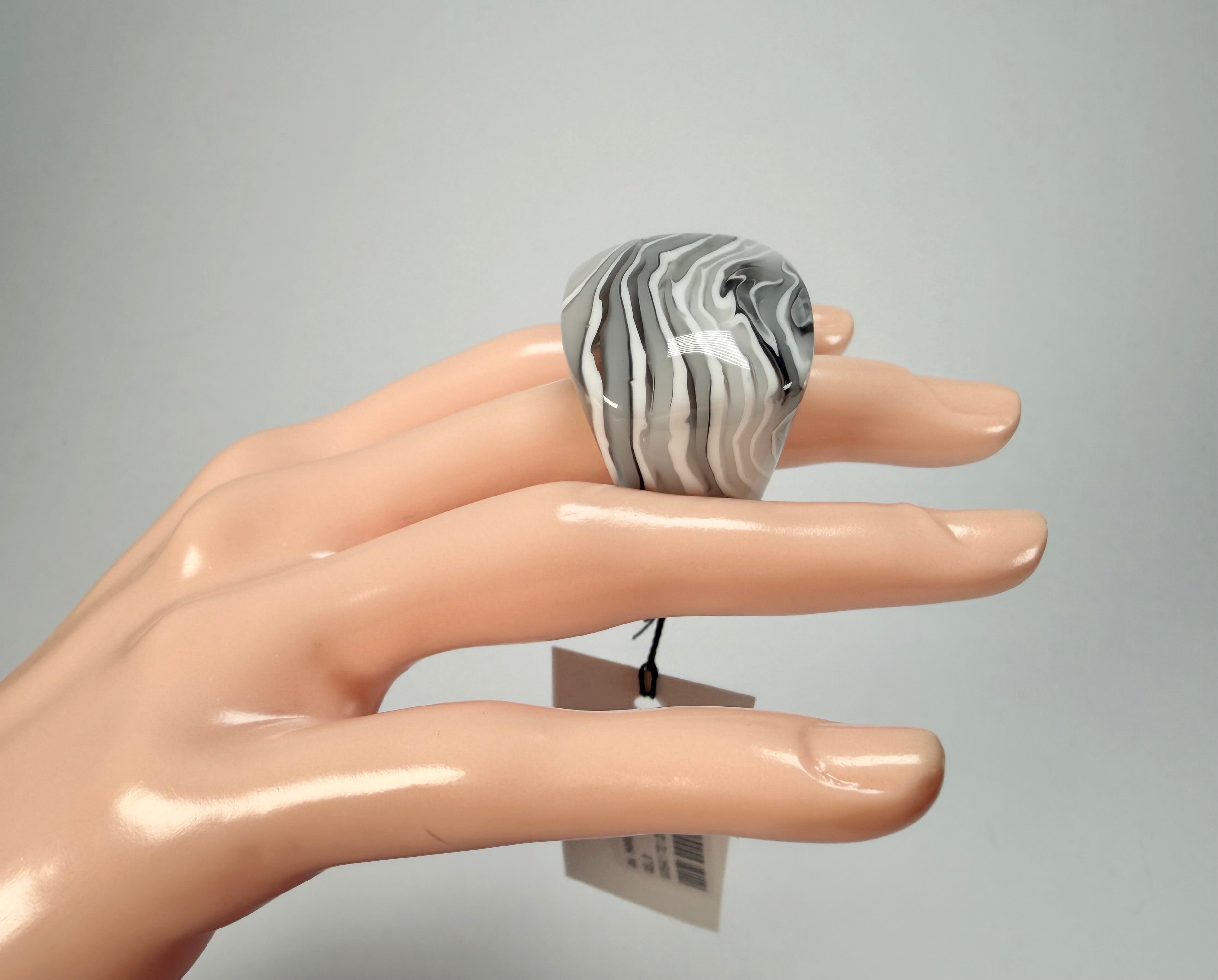 Sobral - Onda Gelo "Mares" Resin Ring ( 005417 ) - Size UK S / US 9