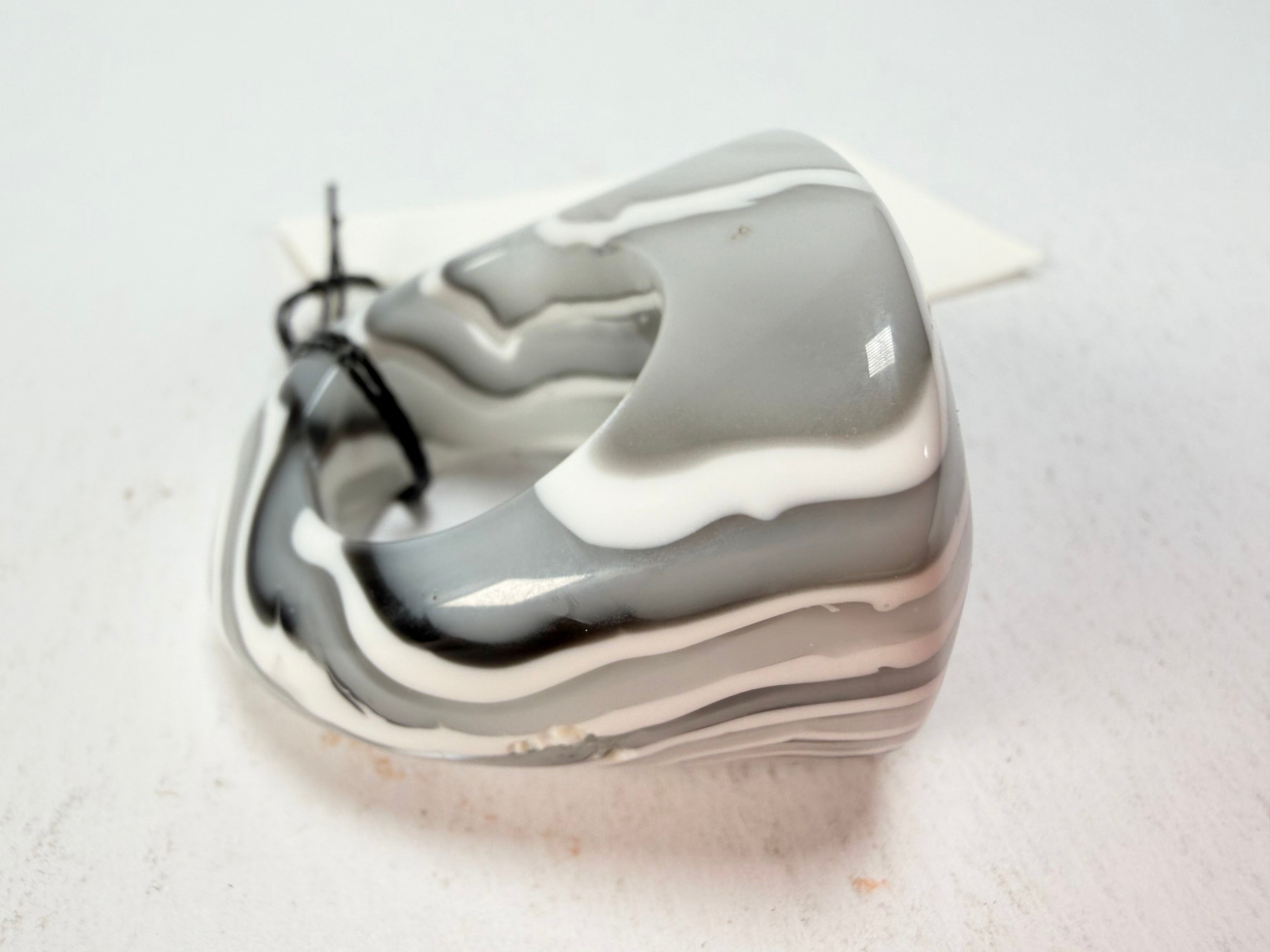 Sobral - Onda Gelo "Mares" Resin Ring ( 005417 ) - Size UK S / US 9