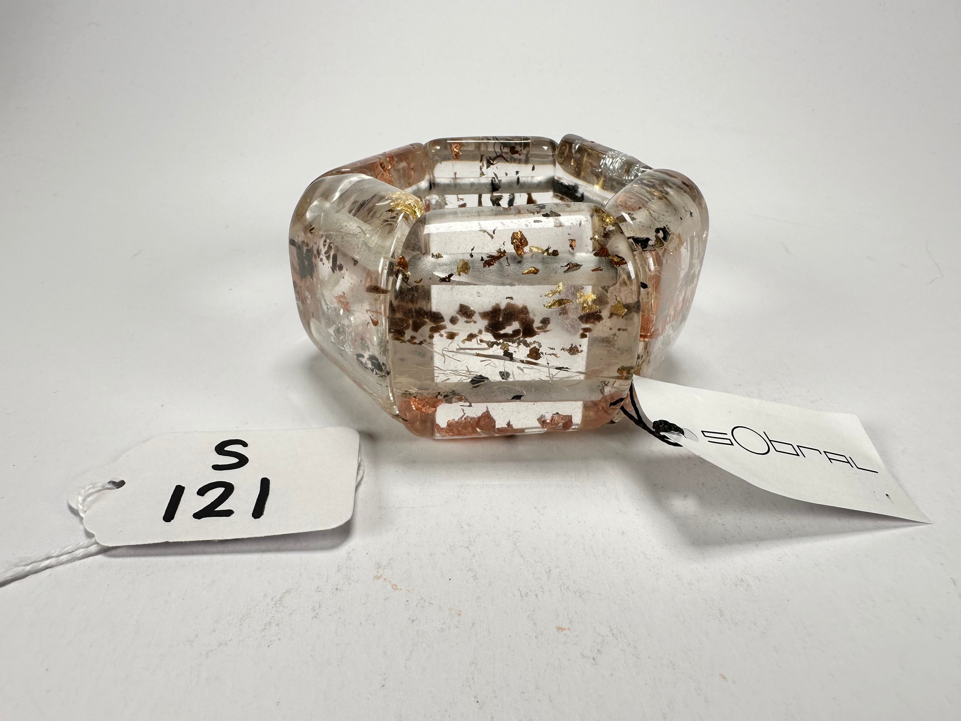 Sobral - Minas Gerais "Inhotim" Elasticated Resin Bracelet ( 005408 )