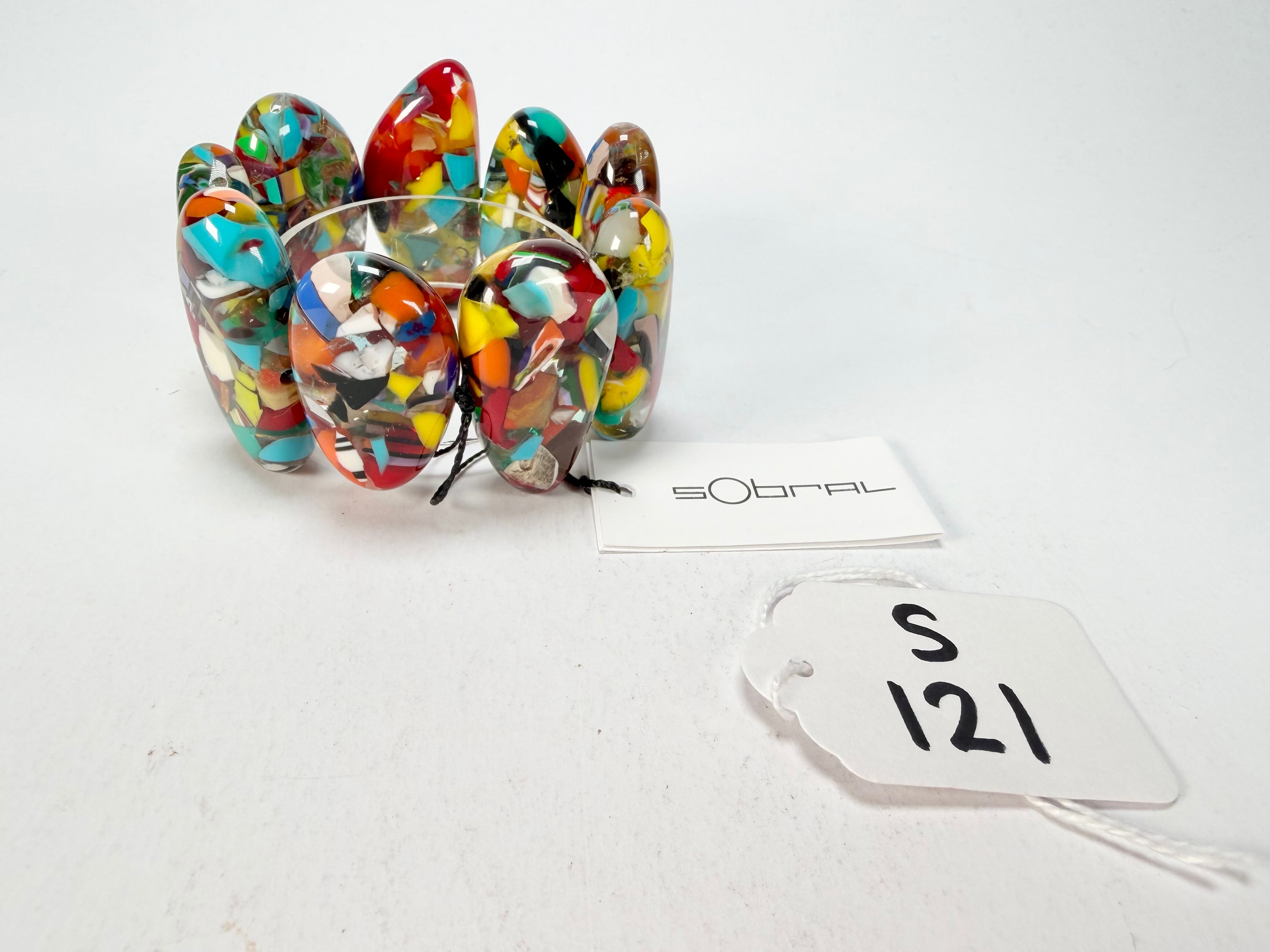 Sobral - Caillou Cristal "Onda" Elasticated Resin Bracelet ( 005329 )