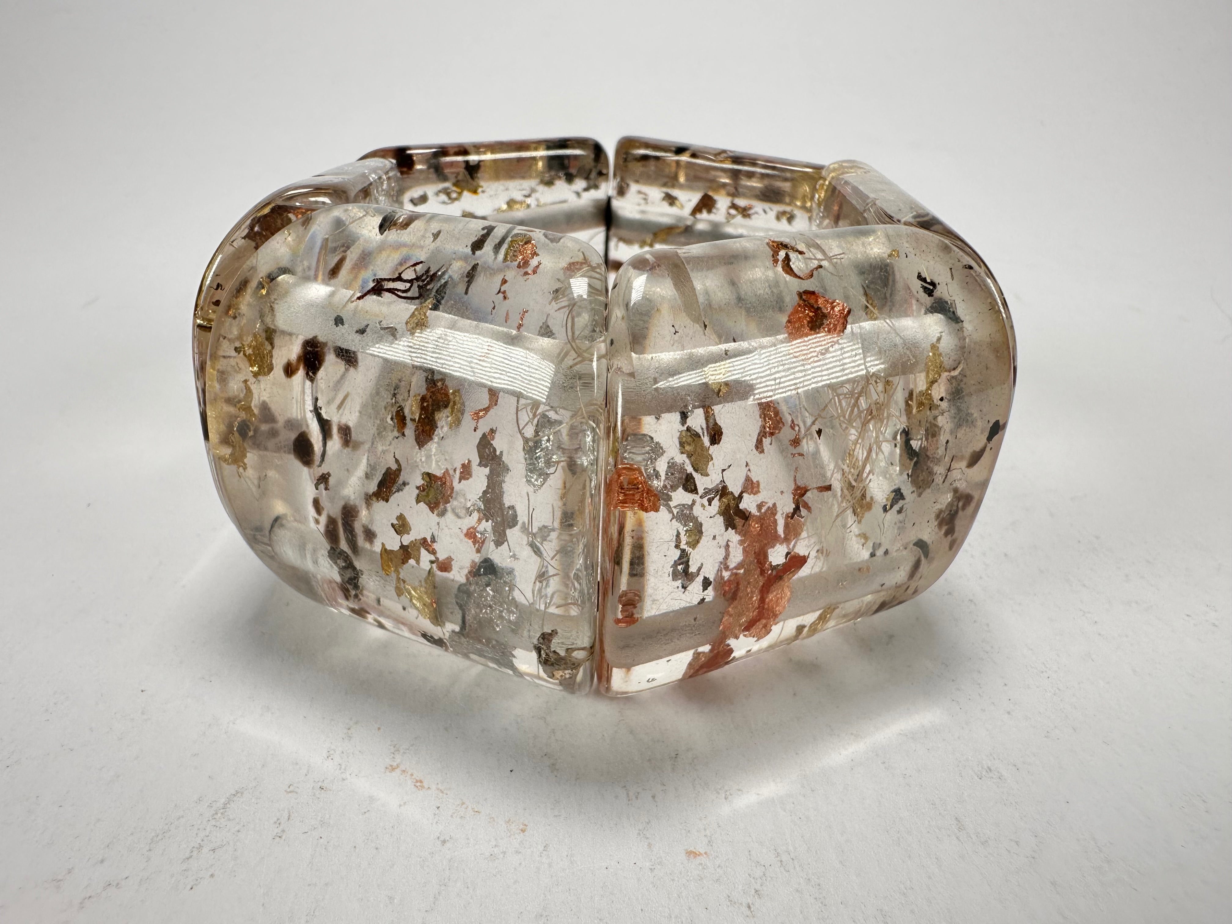 Sobral - Minas Gerais "Inhotim" Elasticated Resin Bracelet ( 005408 )