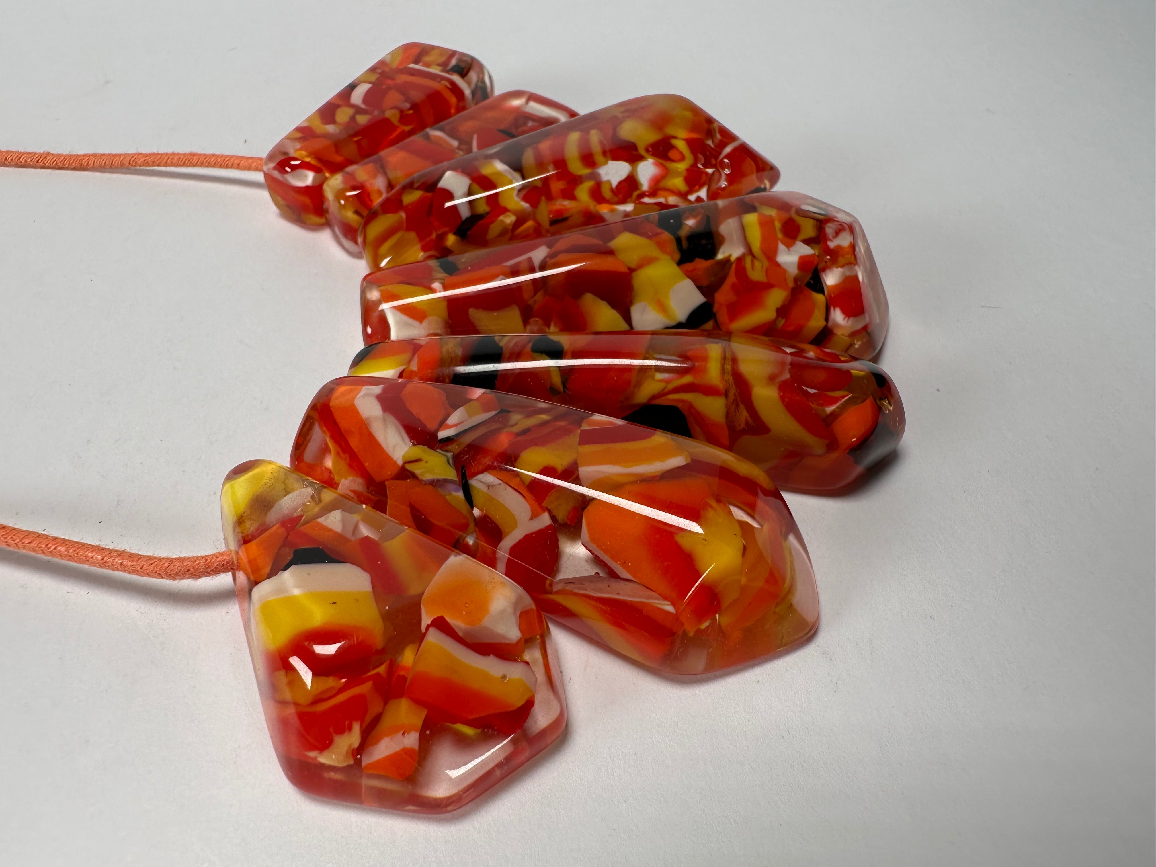 Sobral - "Acontecências"  Mix Sol Resin Necklace ( 004601 )