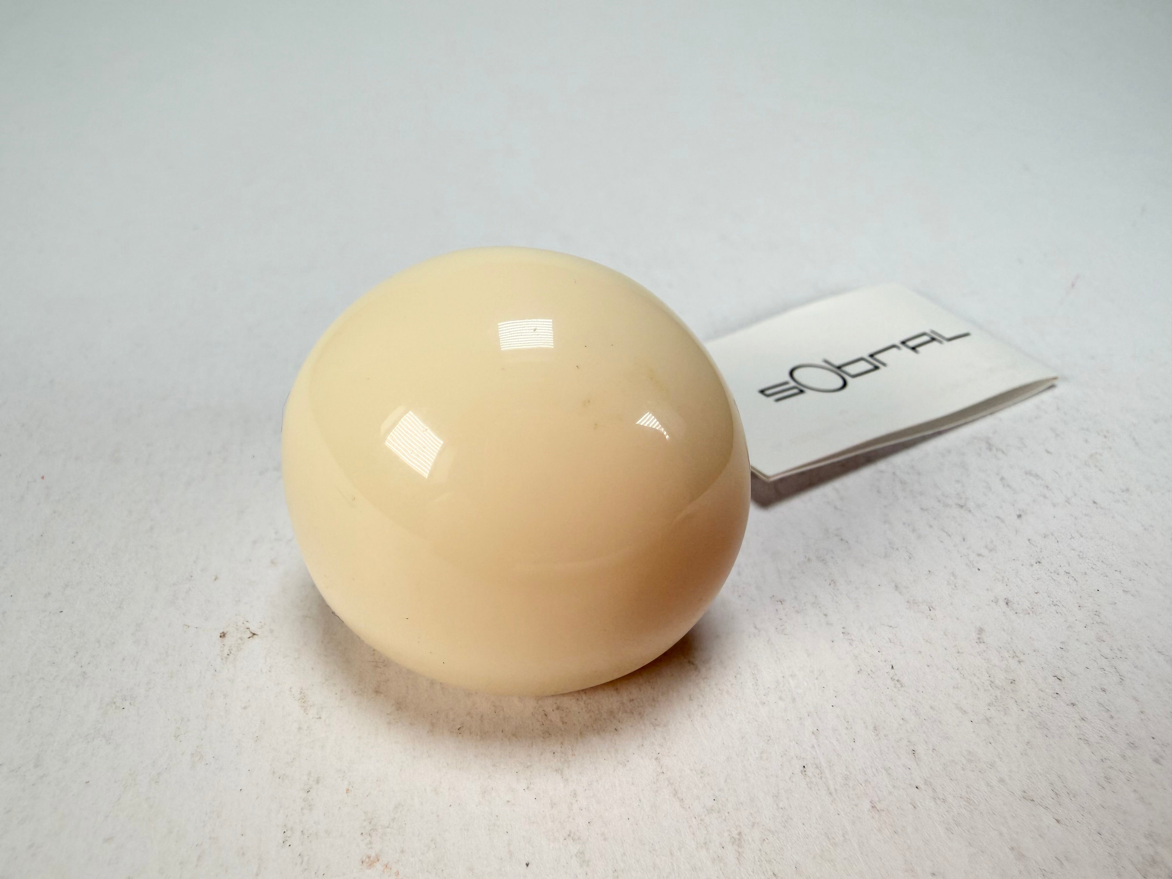 Sobral - Mix 2023 "Sintonia" Marfim Cream Resin Ring ( 003598 ) - Size UK P / US 7.5