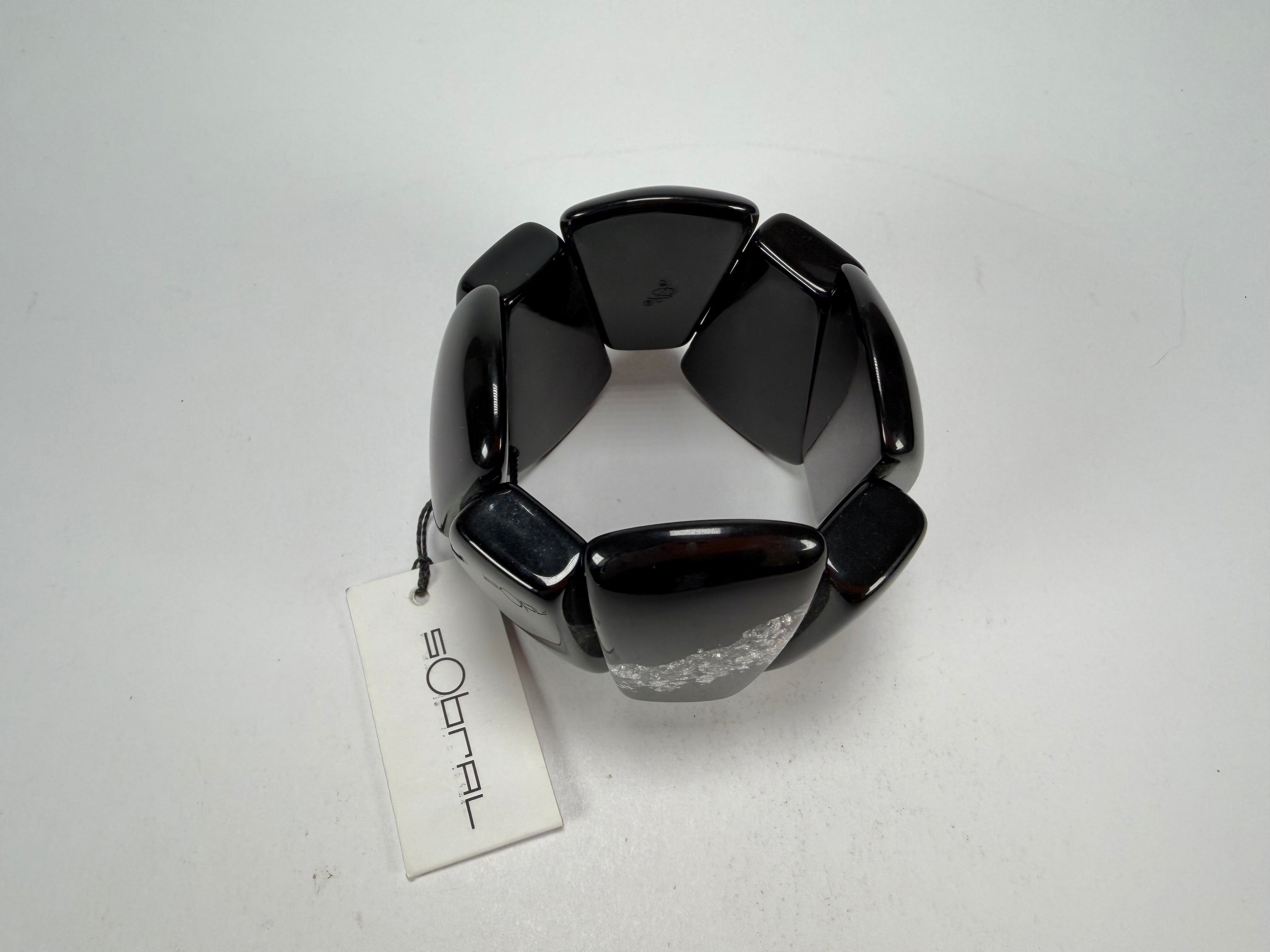 Sobral - Metalique "Rimla" Black & Silver Elasticated Resin Bracelet ( 004498 )