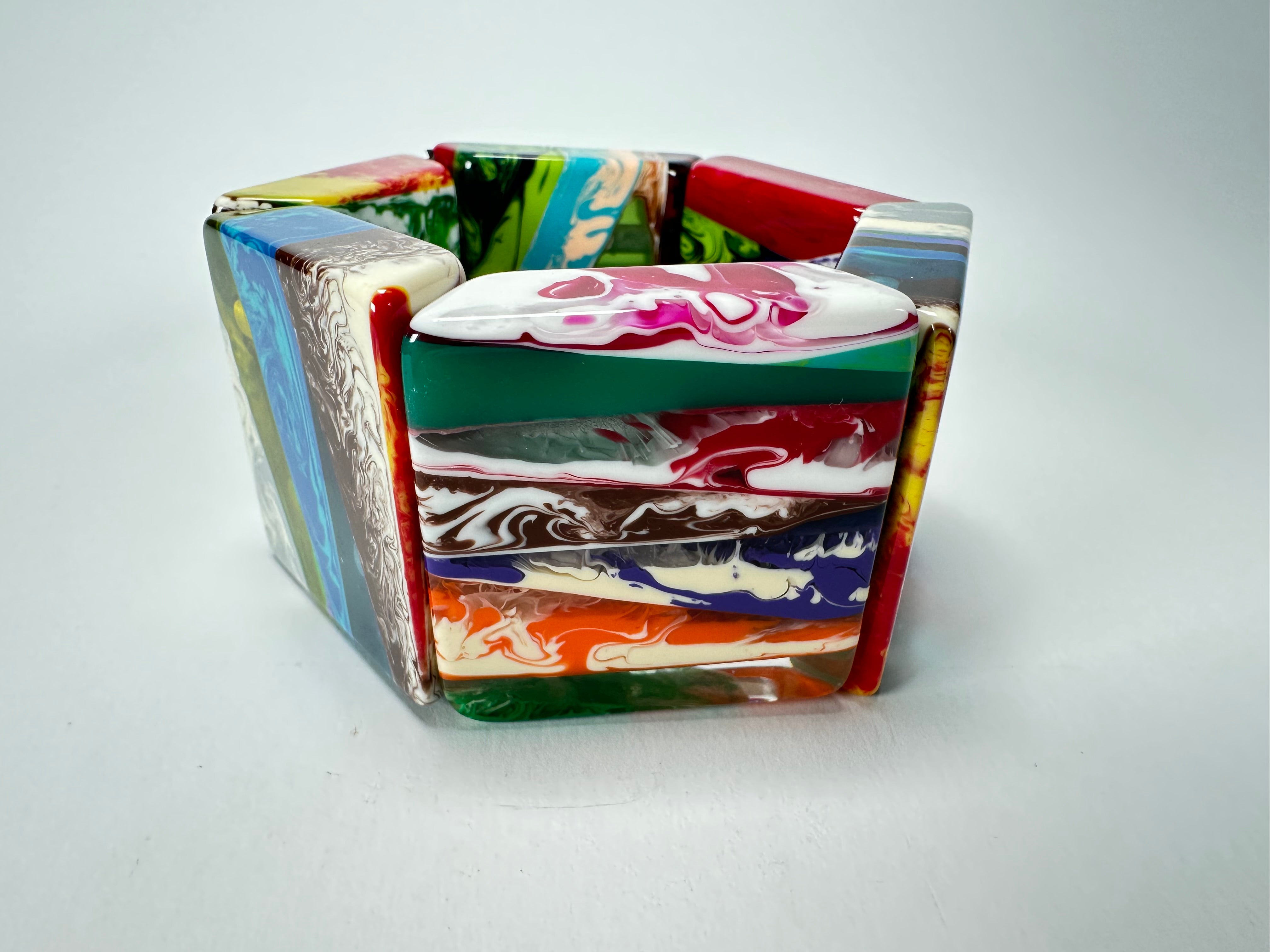 Sobral - Multi-Colour "Mery Onda" Elasticated Resin Bracelet ( 004575 )