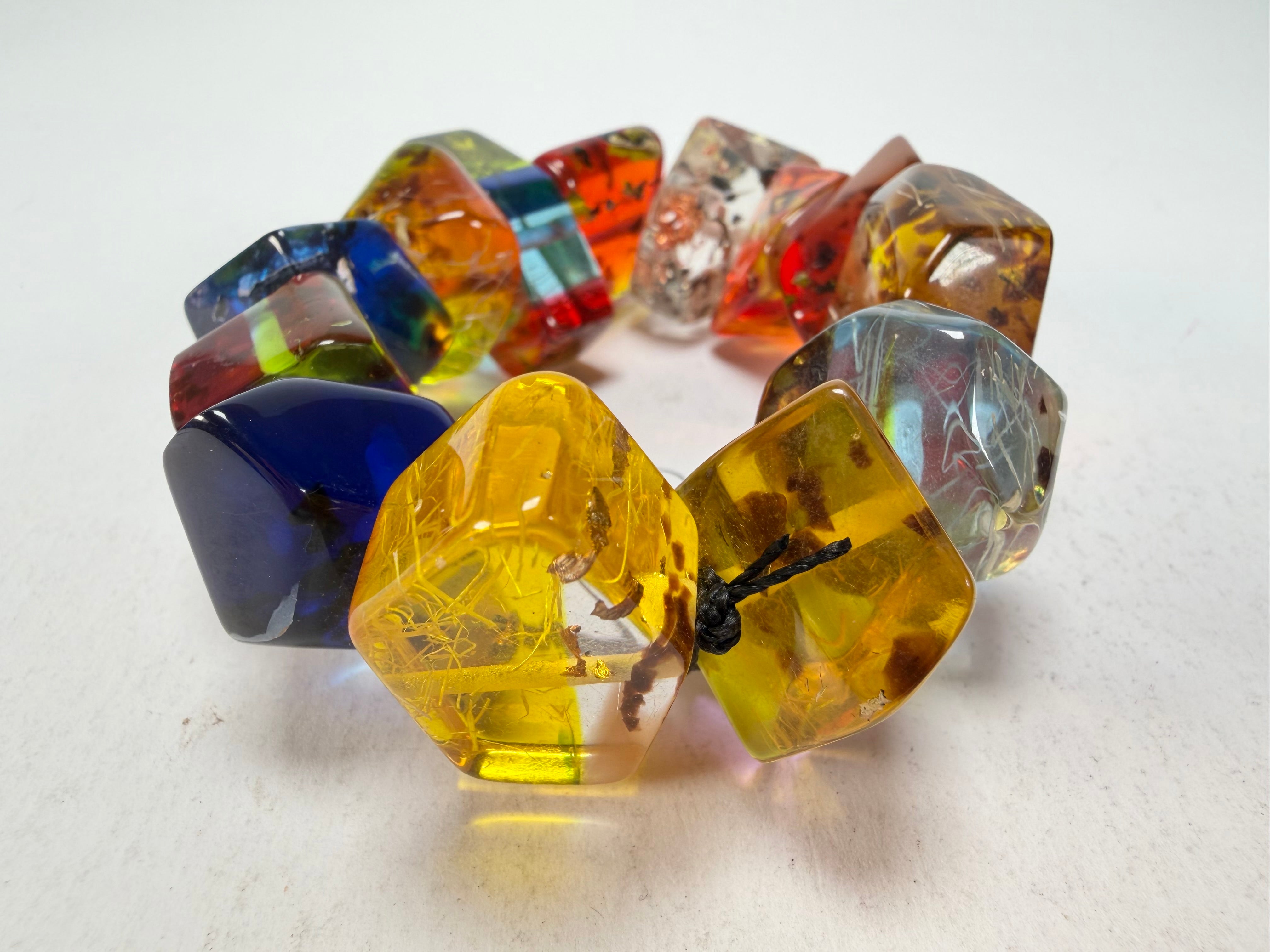 Sobral - Sobralita "Indian-ita" Studio Creation Elasticated Resin Bracelet ( 000000 )