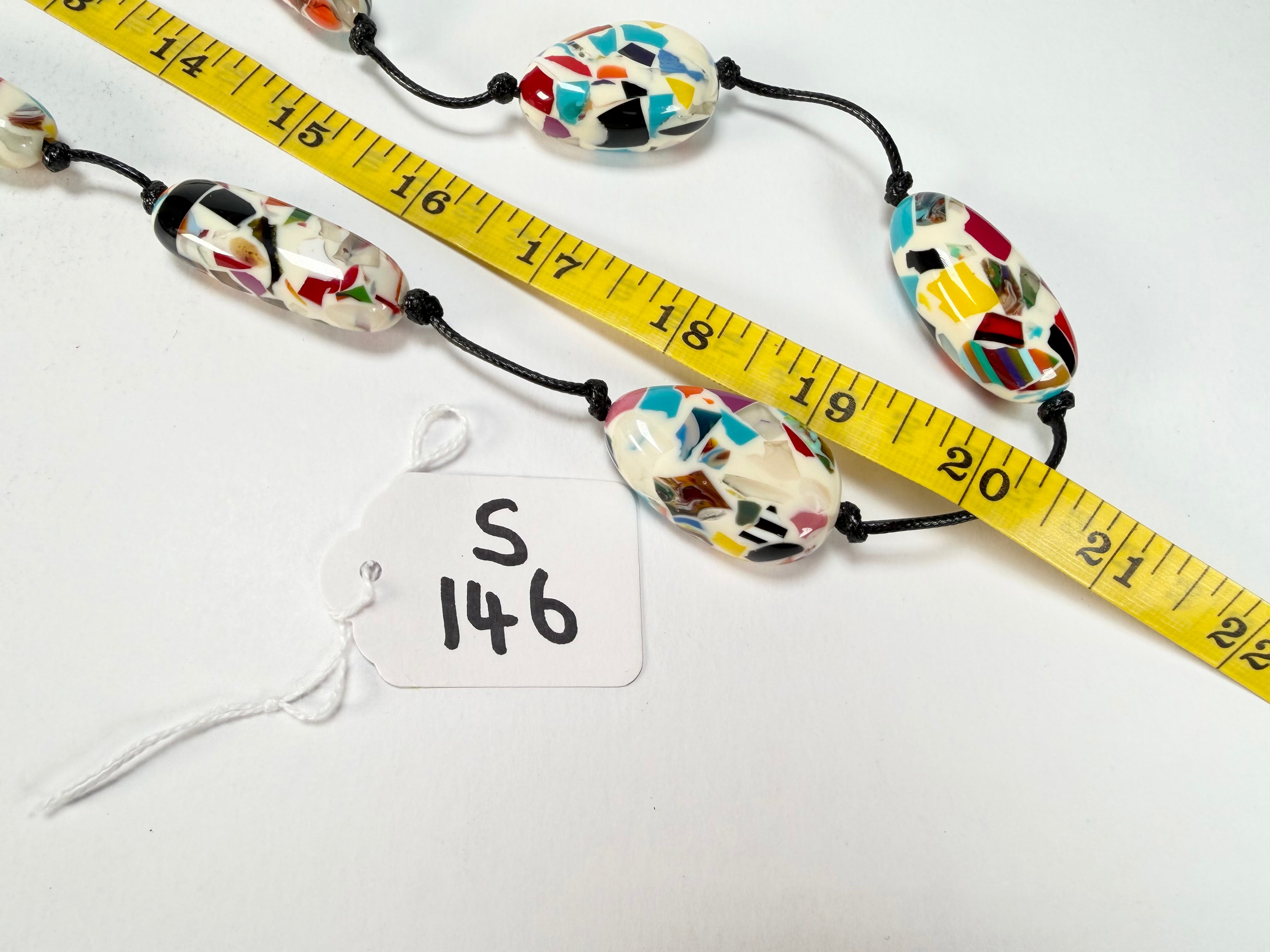 Sobral - Caillou Marfim "Reflexao" Resin Necklace ( 005423 )