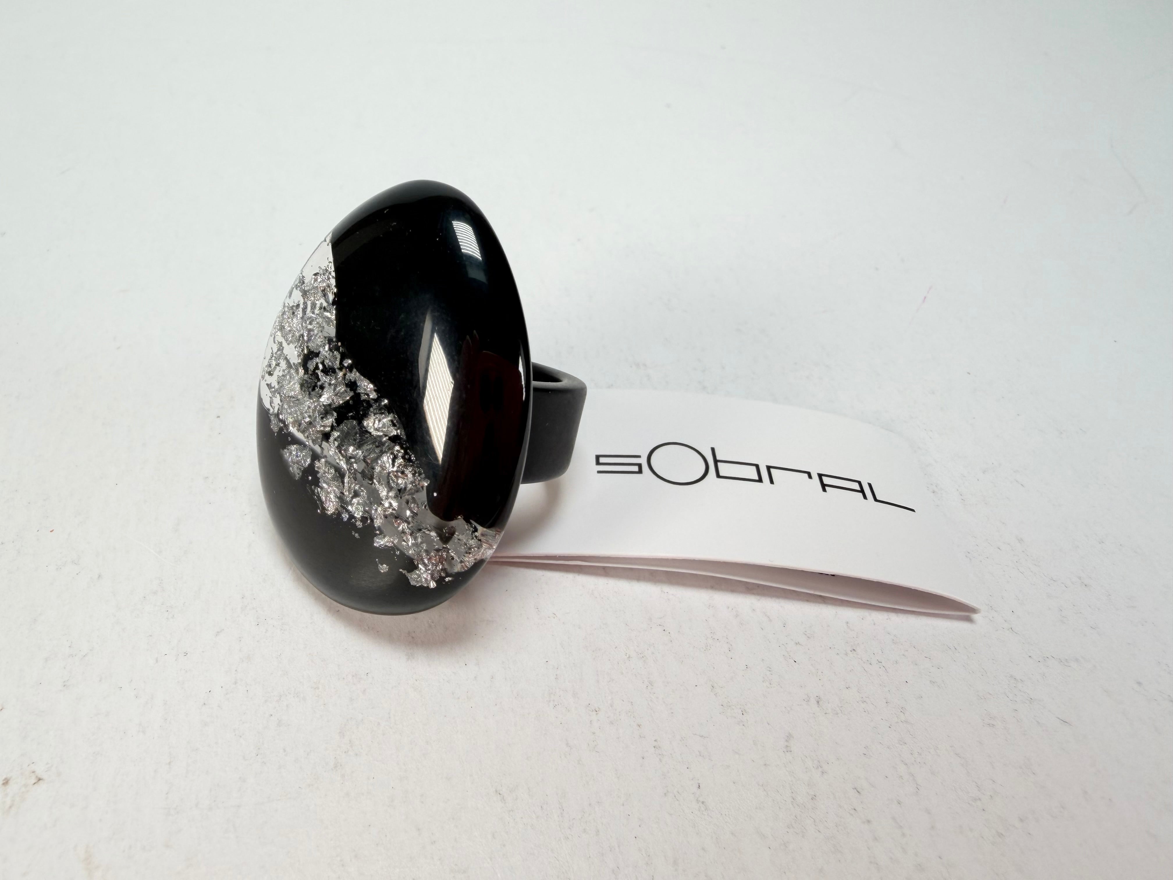 Sobral - Orlando Metalique "Poesia" Black & Silver Resin Ring ( 003597 ) - Size UK Q / US 8