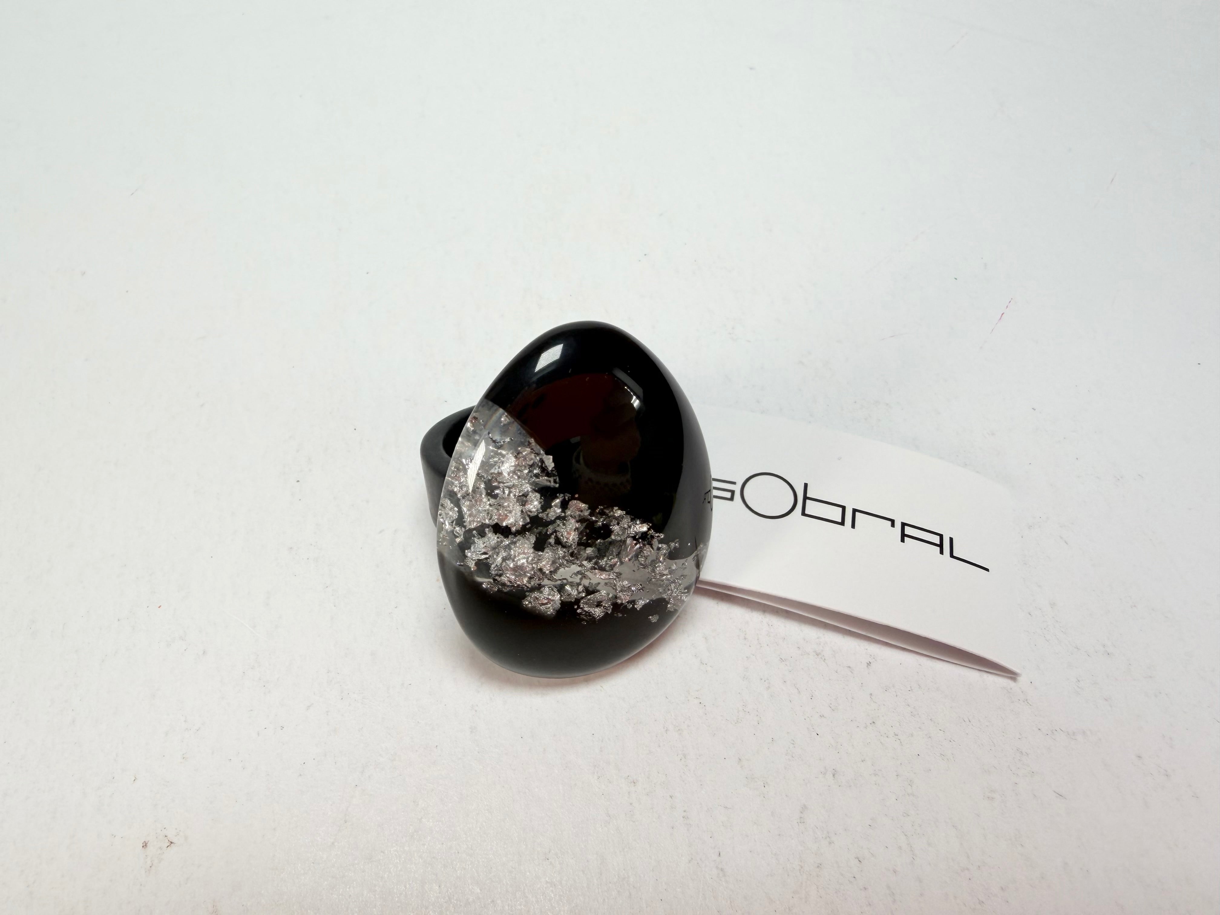 Sobral - Orlando Metalique "Poesia" Black & Silver Resin Ring ( 003597 ) - Size UK Q / US 8