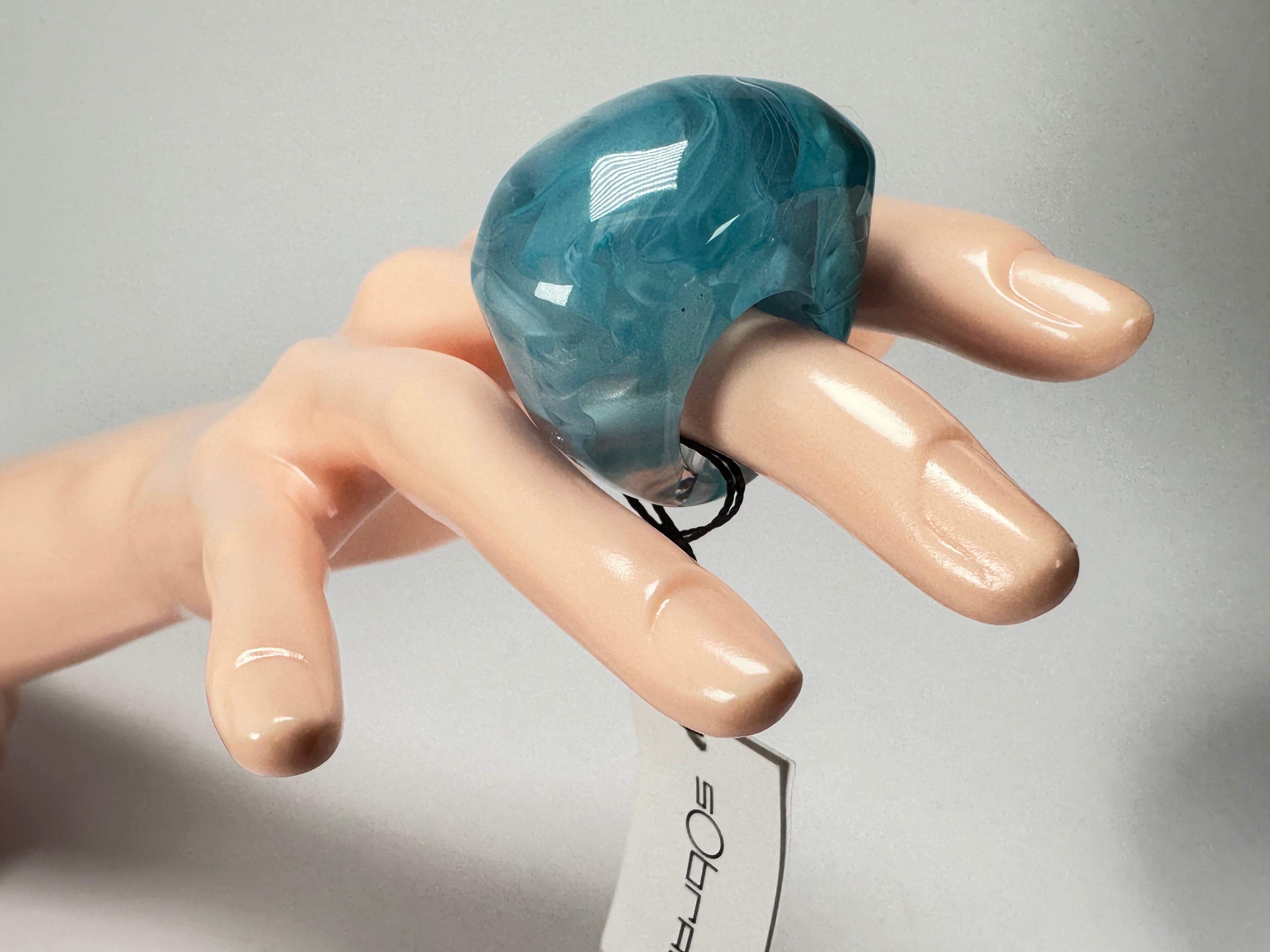 Sobral - Onda "Mares" Resin Ring ( 005417 ) - Size UK N / US 6.5