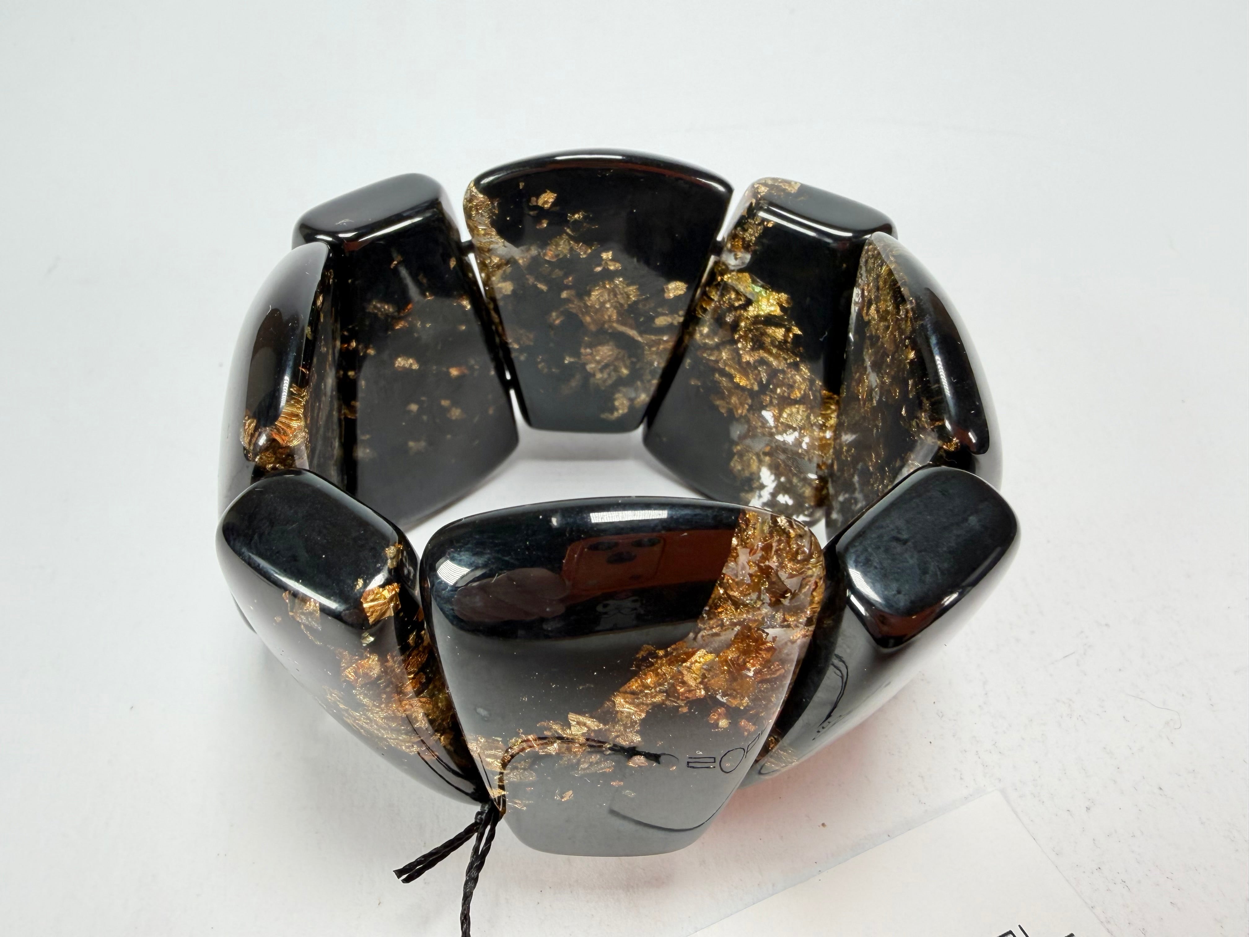 Sobral - Metalique "Rimla" Black & Gold Elasticated Resin Bracelet ( 004498 )