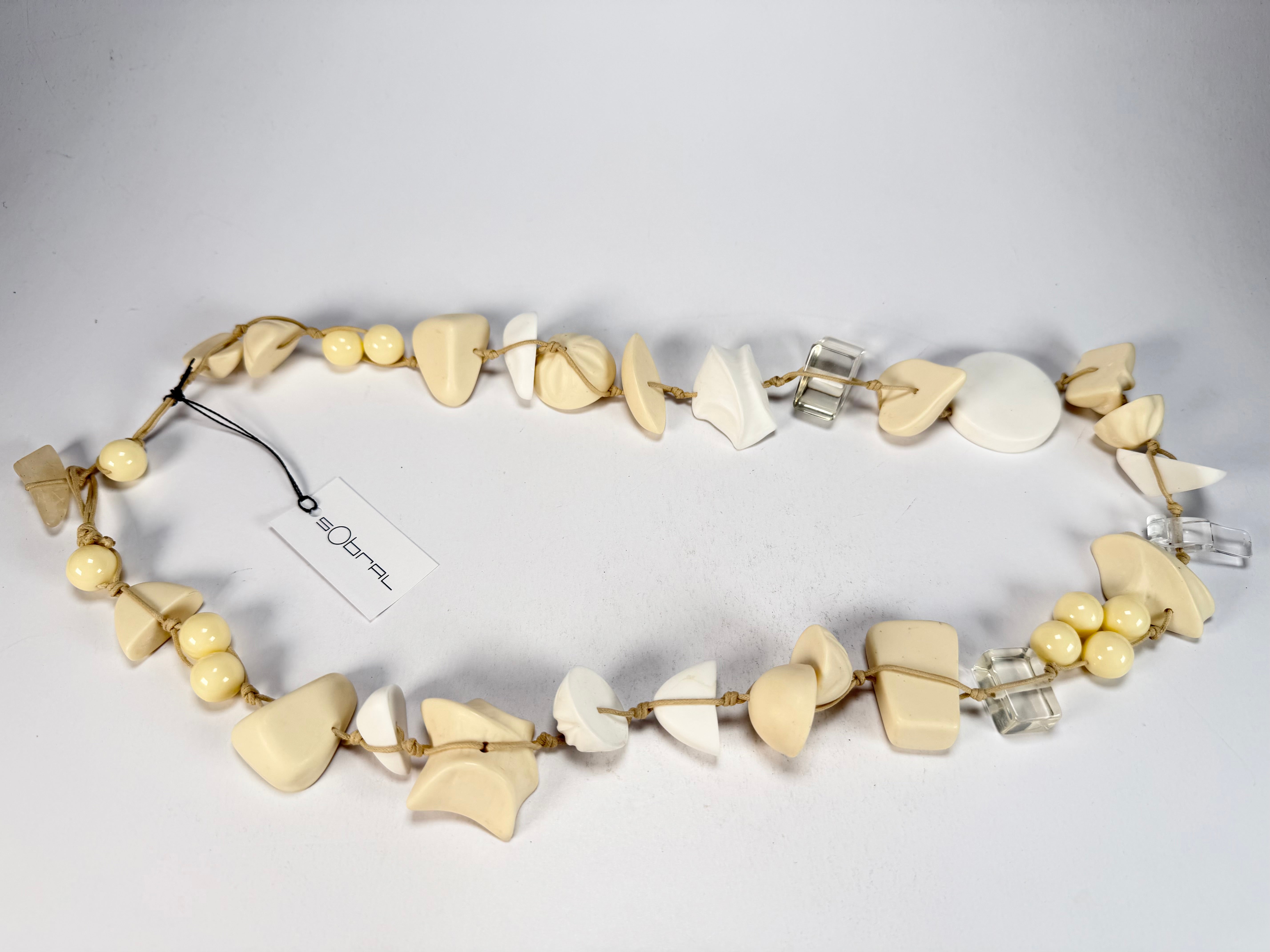 Sobral - Indiana "Aventuras" Marfim Cream Mix 110cm Resin Necklace ( 000038 )