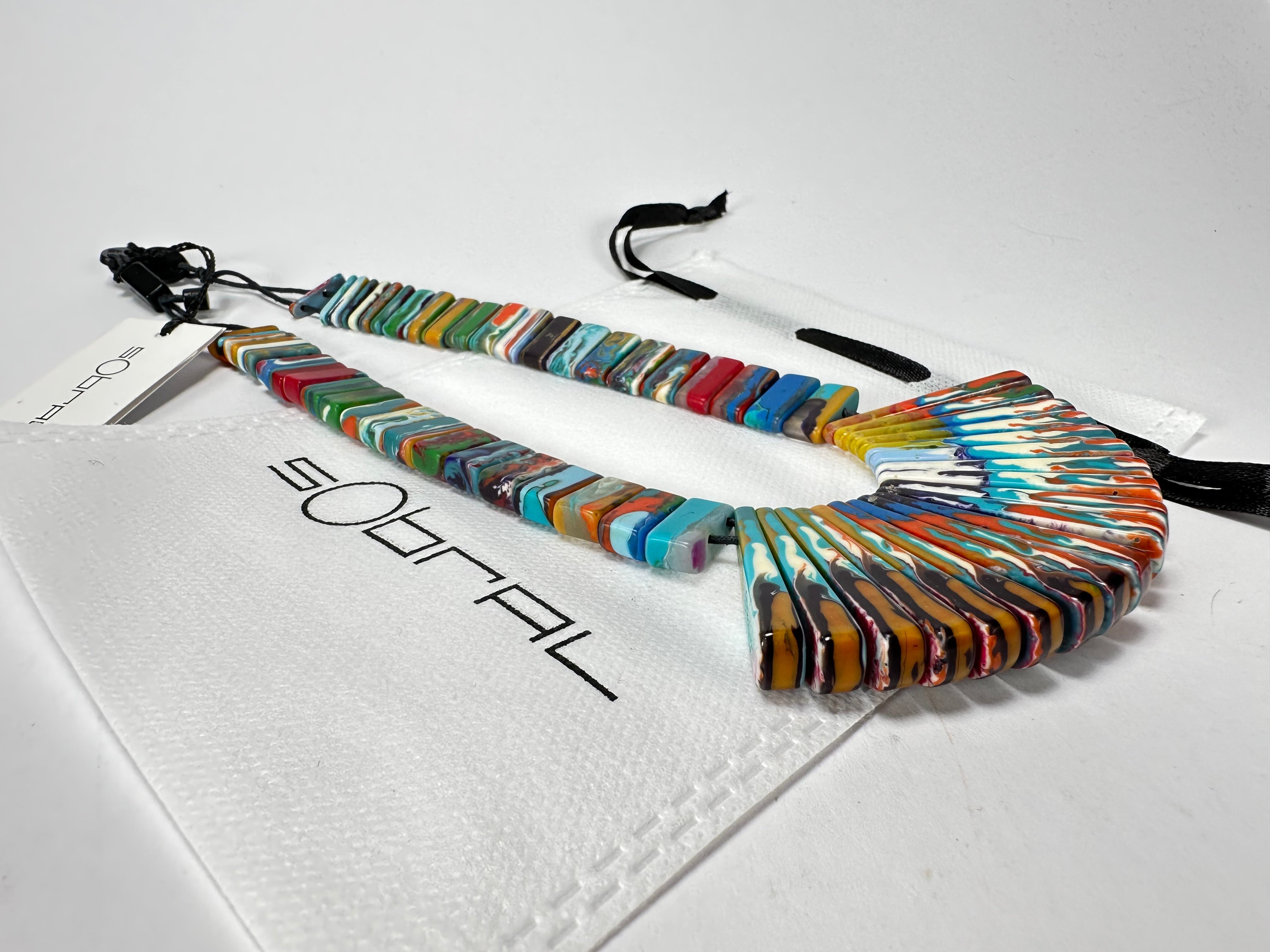 Sobral - Multi-Colour "Ticuna" Pollock Resin Necklace ( 004869 )