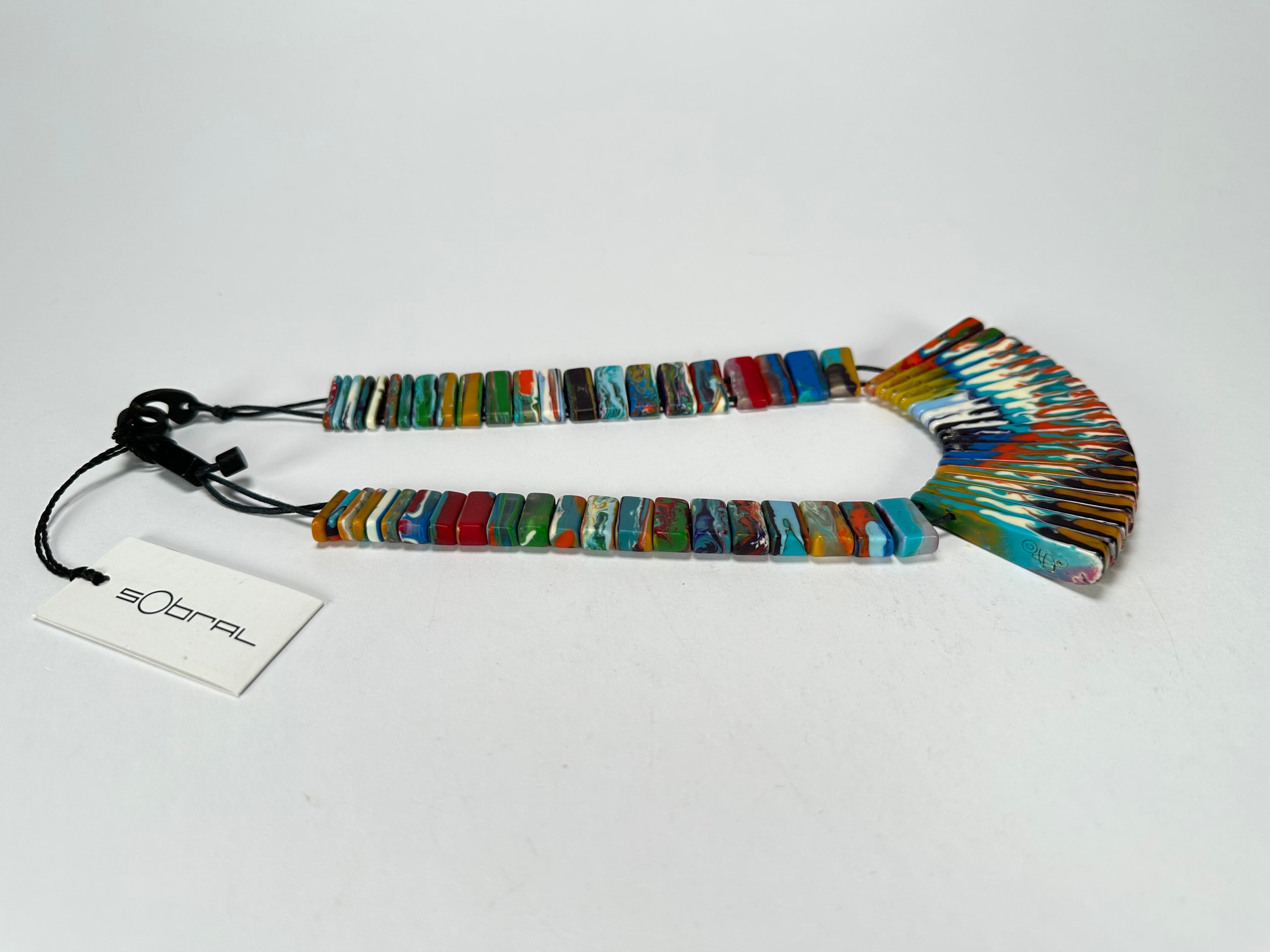 Sobral - Multi-Colour "Ticuna" Pollock Resin Necklace ( 004869 )